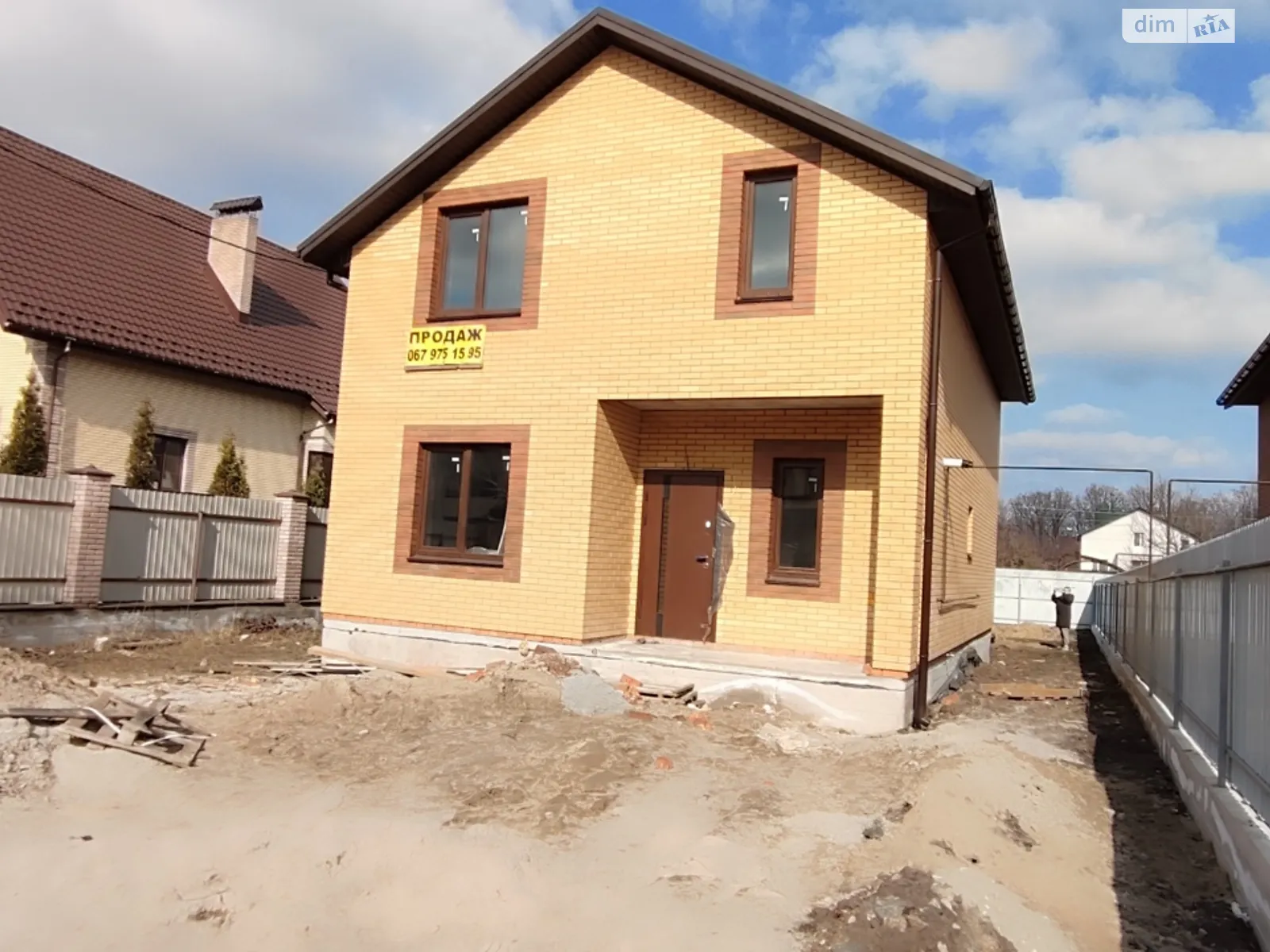 Продається будинок 2 поверховий 120 кв. м з каміном, цена: 120000 $