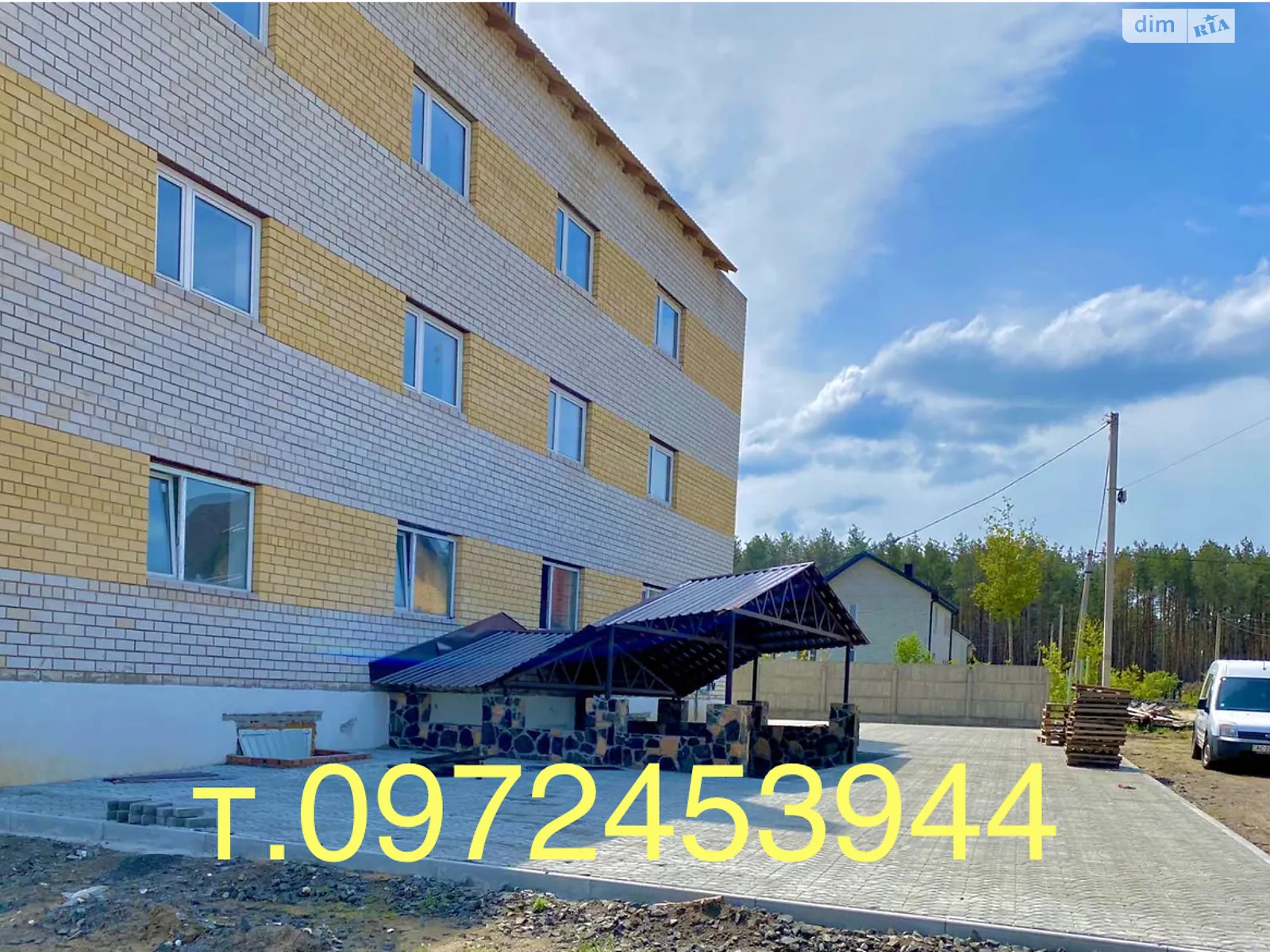 Продается 1-комнатная квартира 46 кв. м в Маневичах, цена: 32000 $