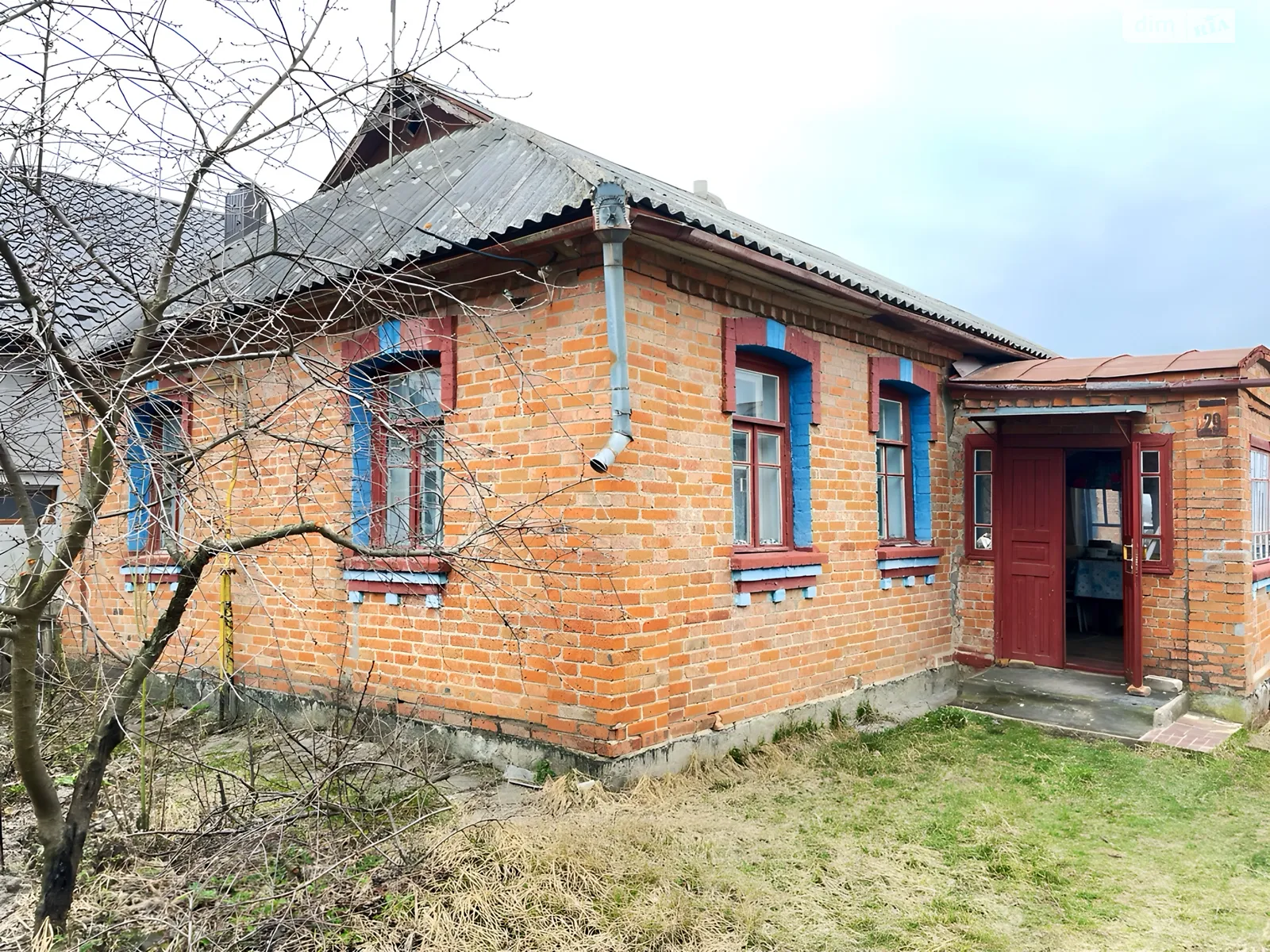 Продається одноповерховий будинок 83 кв. м з каміном, цена: 35000 $