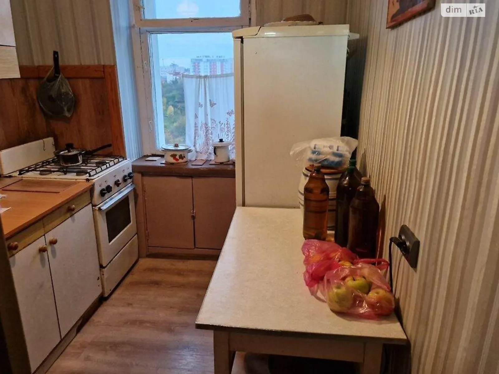 Продается 1-комнатная квартира 31 кв. м в Львове, цена: 37000 $