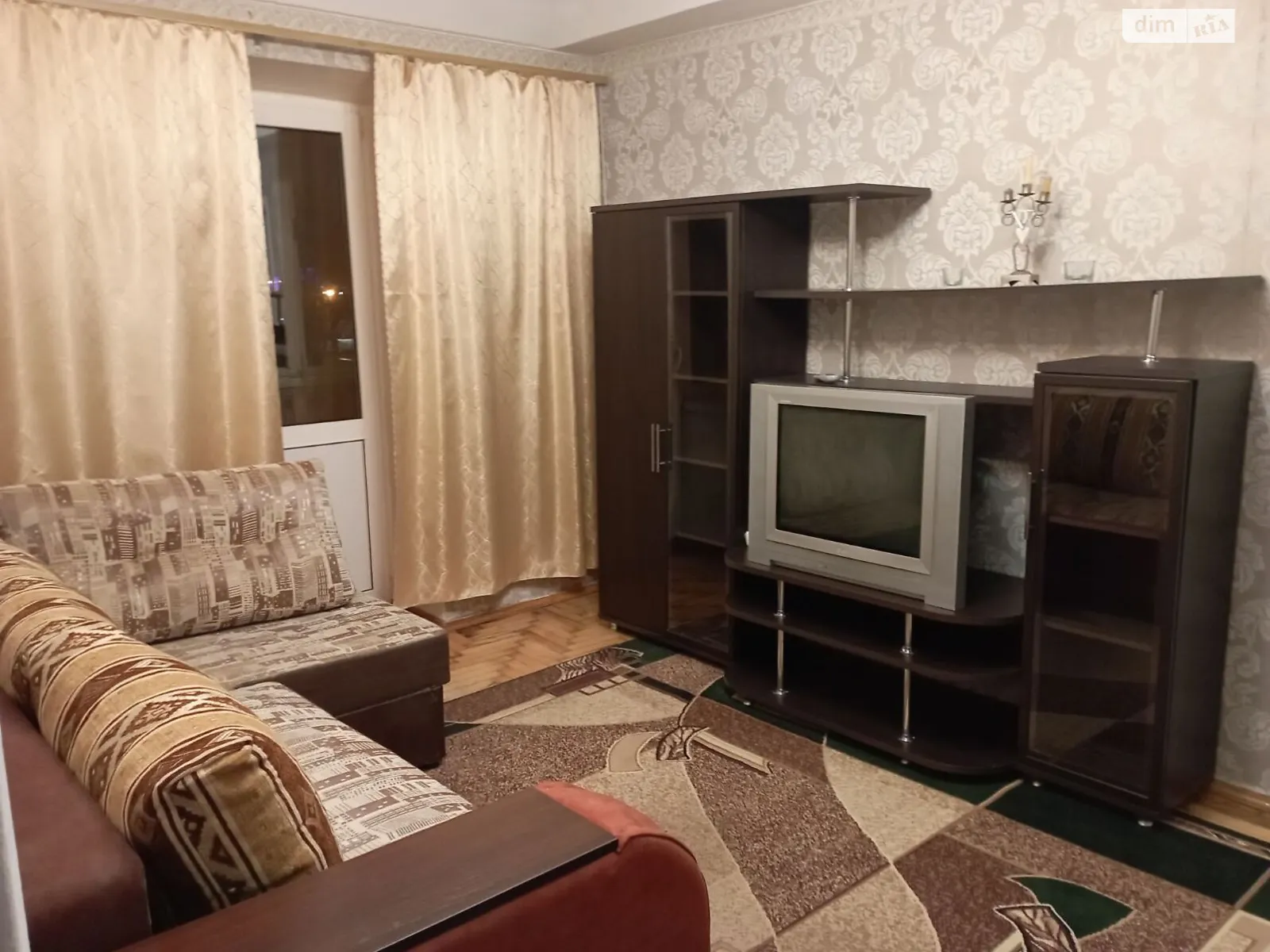 2-комнатная квартира в Запорожье, цена: 900 грн
