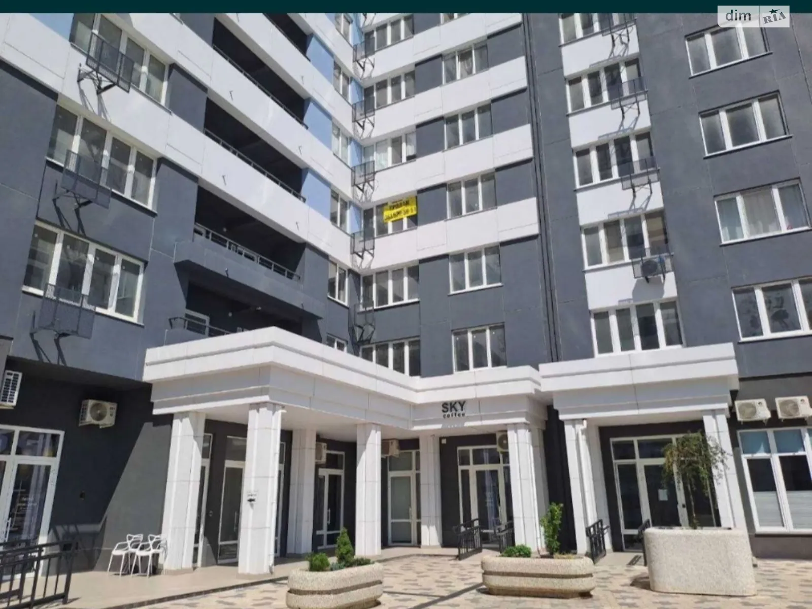 Продається 1-кімнатна квартира 45.9 кв. м у Одесі, вул. Варненська - фото 1