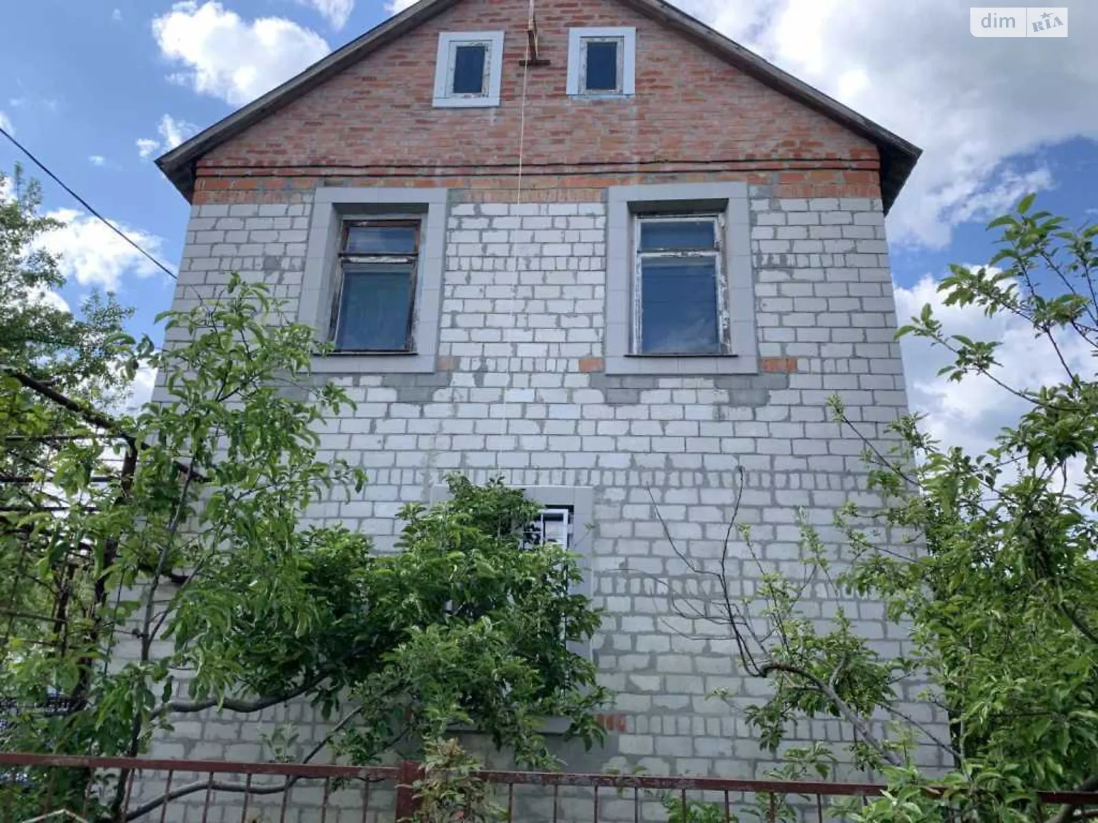 Продається будинок 2 поверховий 80 кв. м з садом, цена: 27000 $