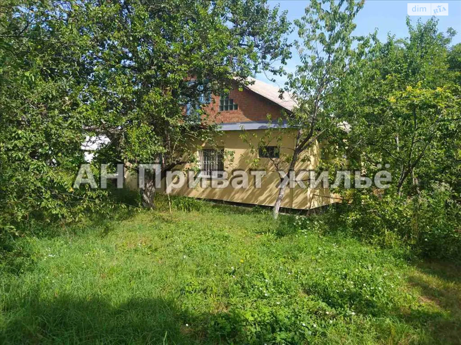 Продається одноповерховий будинок 120 кв. м з каміном, цена: 45000 $