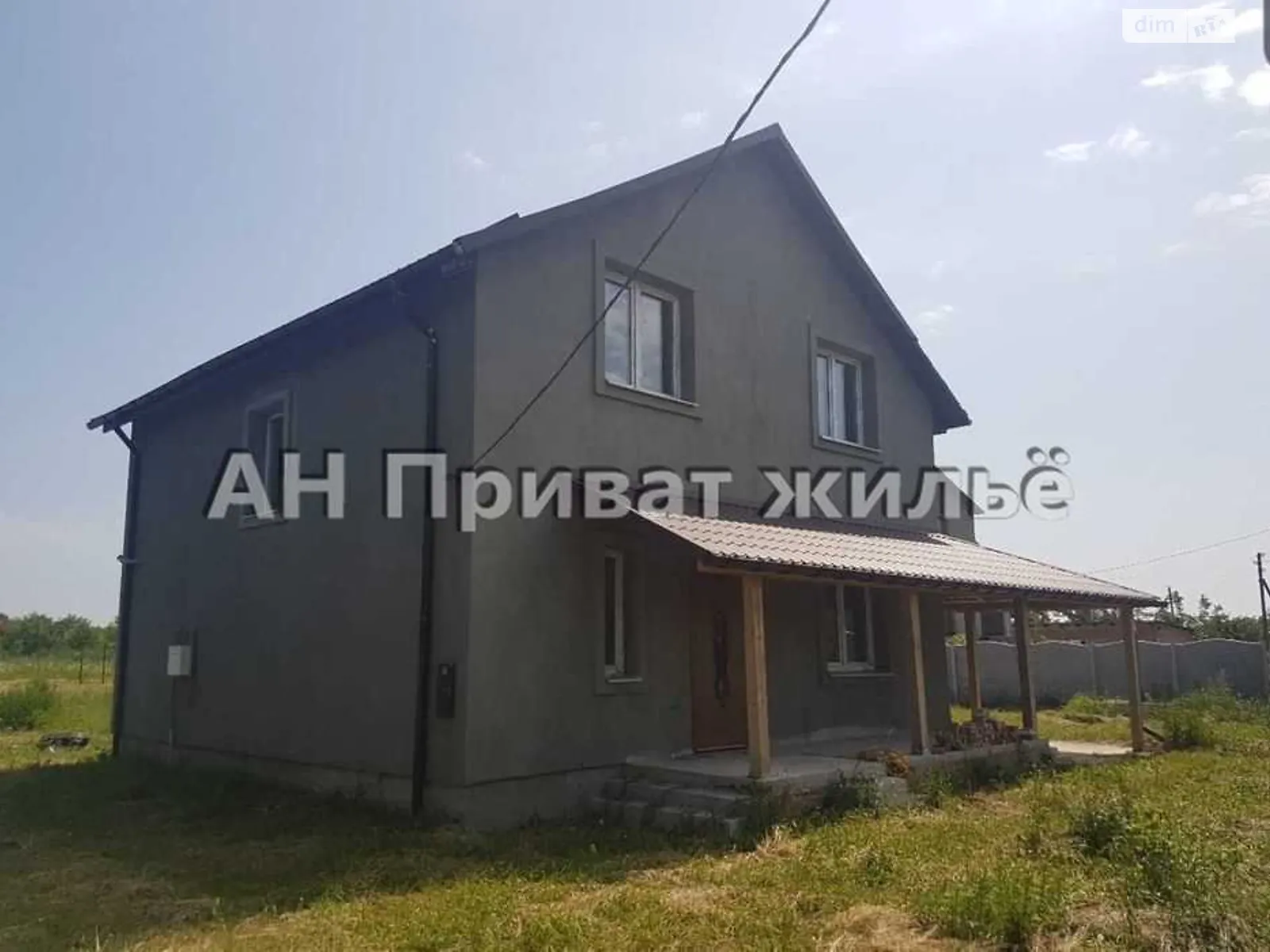 Продається будинок 2 поверховий 144 кв. м з гаражем, цена: 75000 $