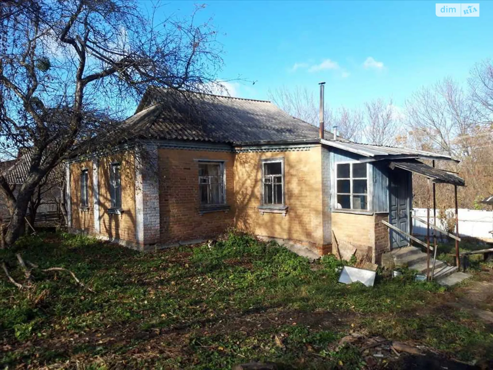 Продається одноповерховий будинок 88 кв. м з каміном, цена: 35000 $