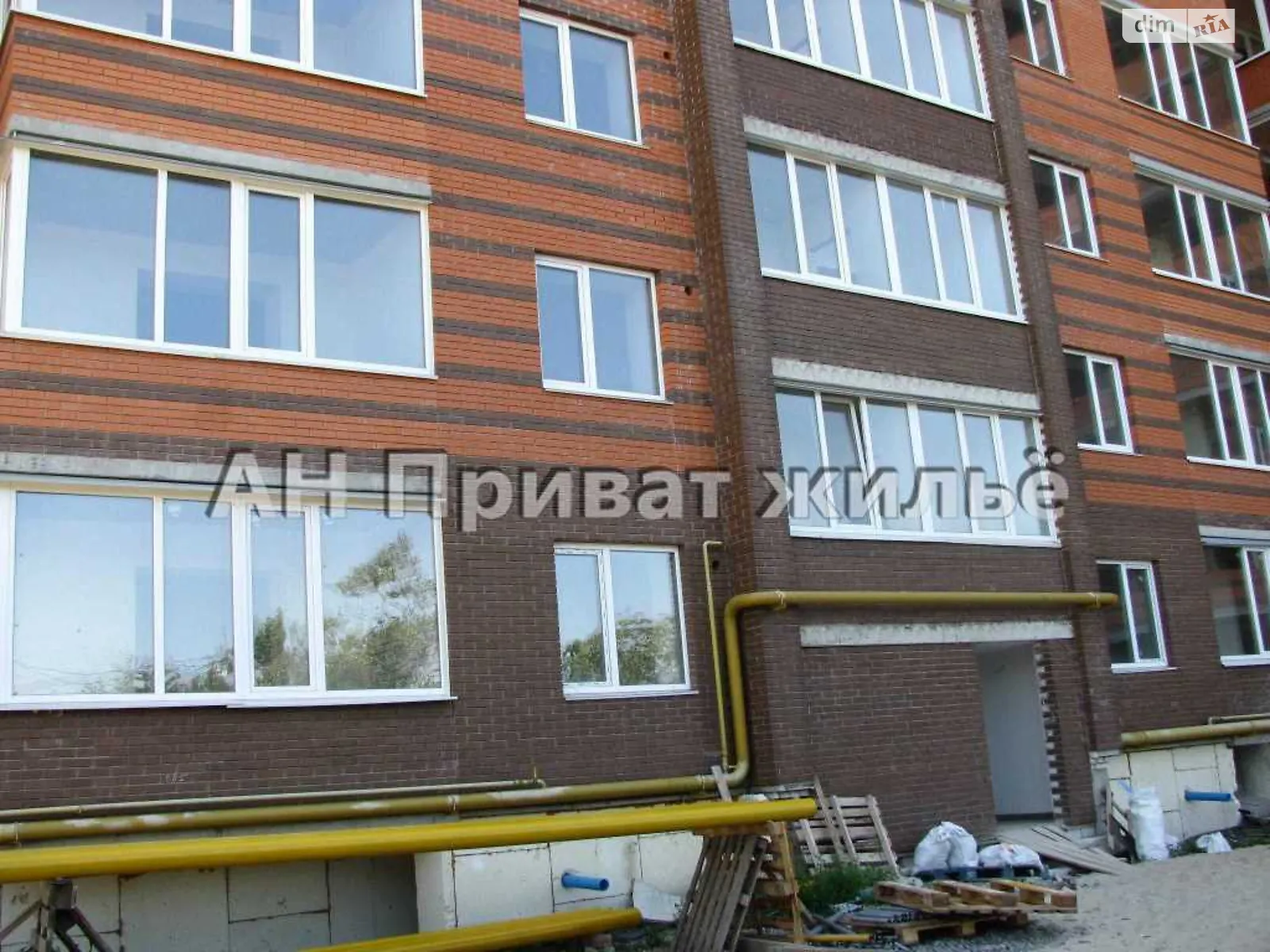 Продается 1-комнатная квартира 45 кв. м в Полтаве, ул. Андриевского Виктора
