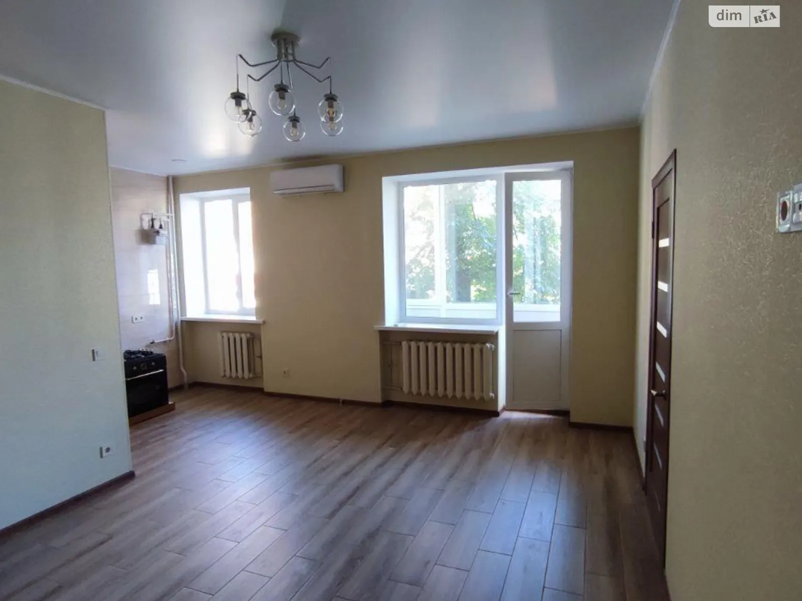 Продается 2-комнатная квартира 42 кв. м в Полтаве, ул. Сретенская