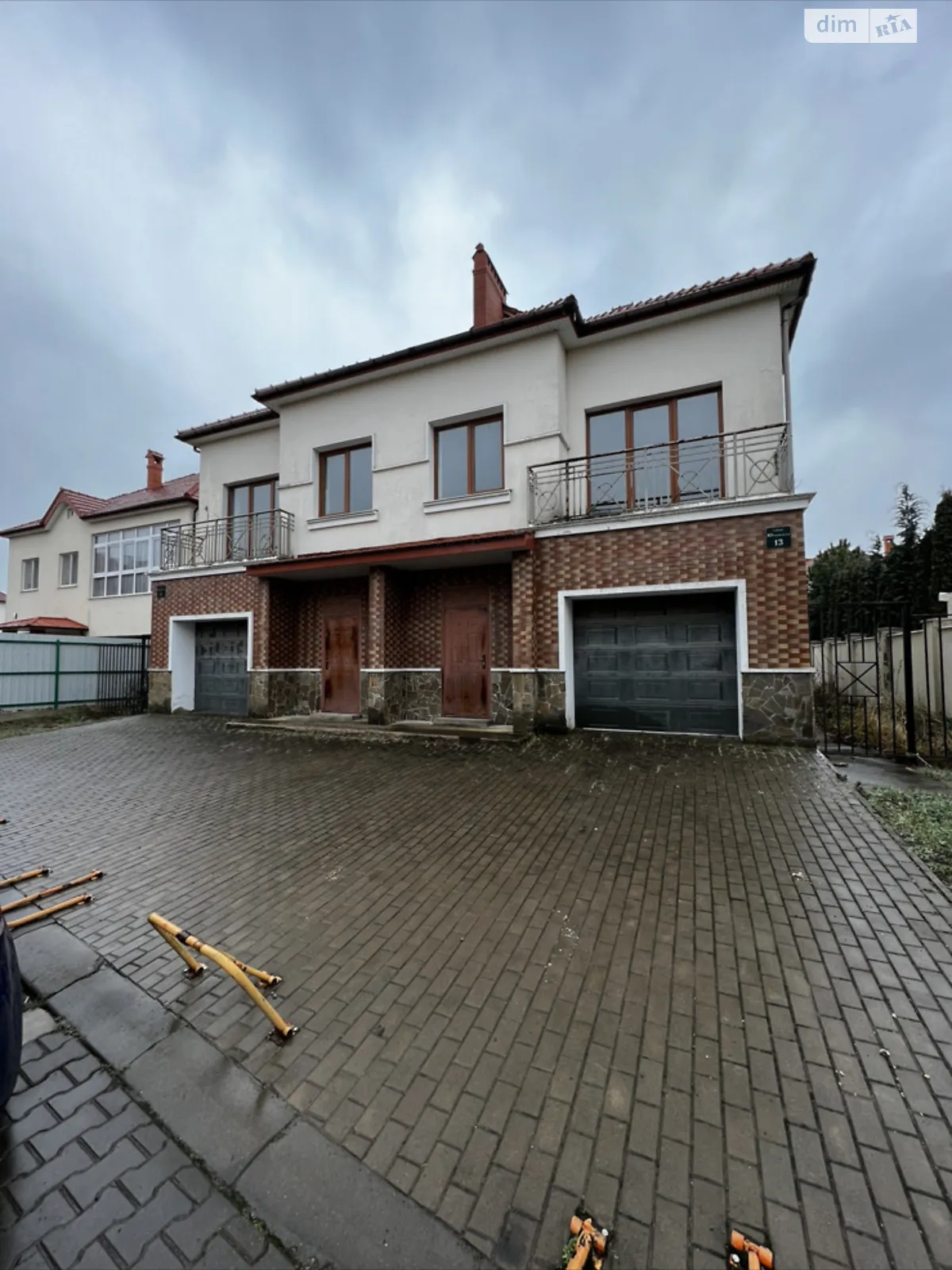 Продается часть дома 261 кв. м с террасой, цена: 130000 $ - фото 1