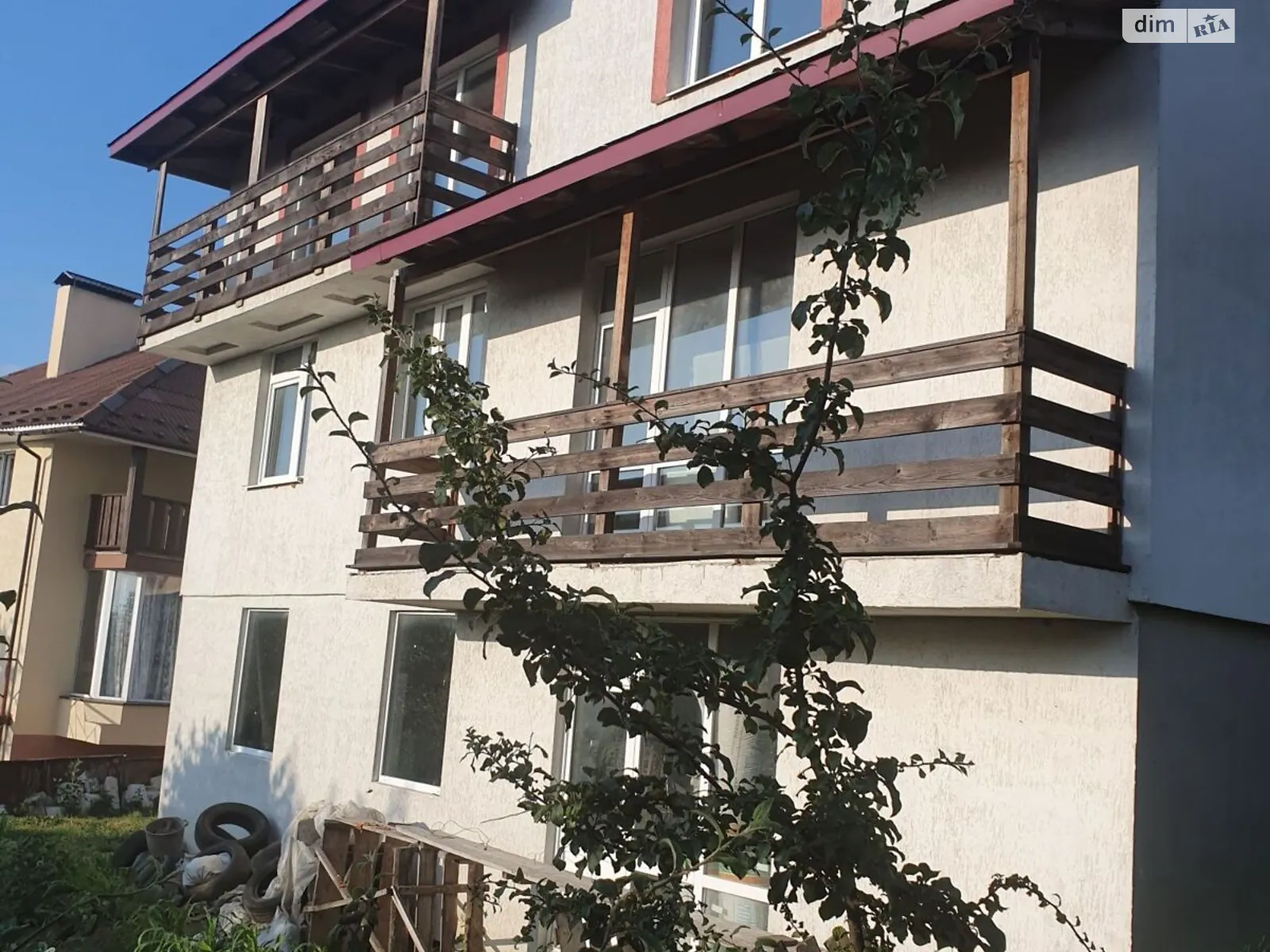 Продається будинок 3 поверховий 180 кв. м з садом, цена: 150000 $ - фото 1