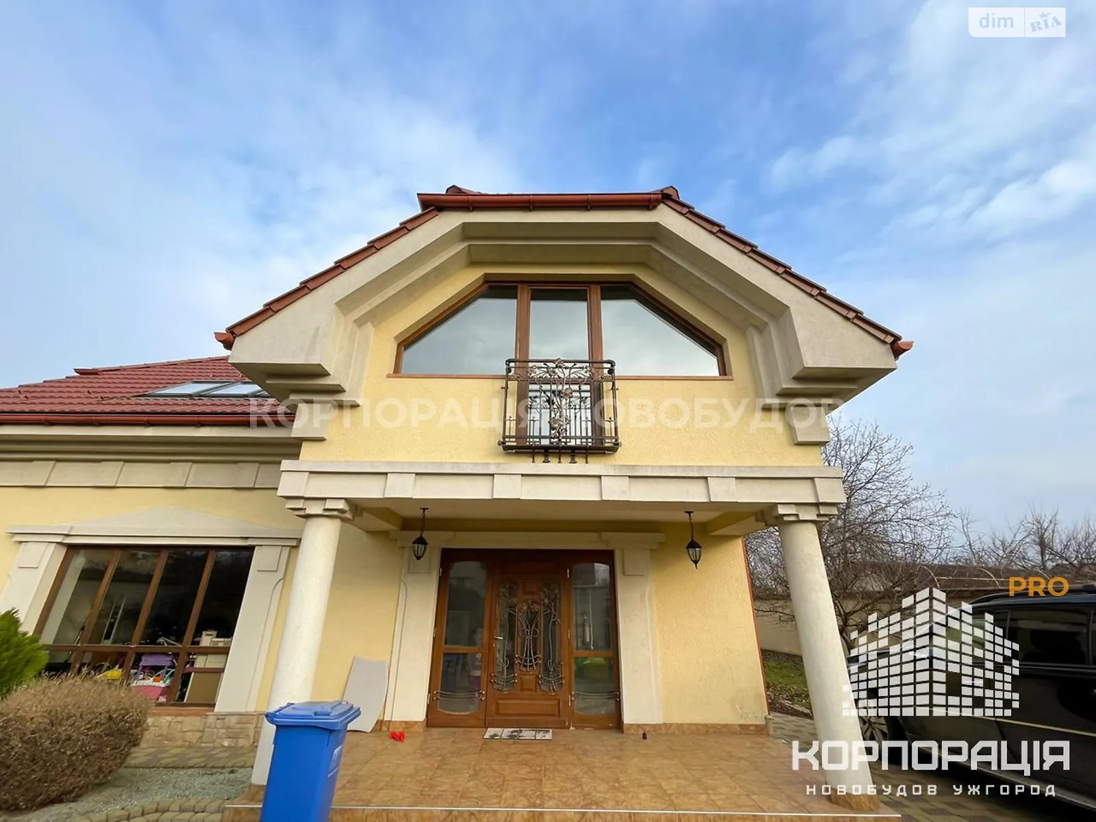 Продается дом на 2 этажа 242 кв. м с подвалом, цена: 220000 $ - фото 1