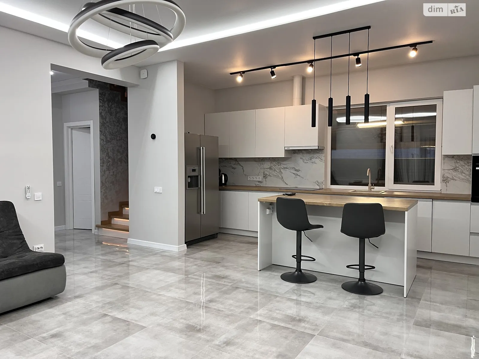 Продається будинок 2 поверховий 145 кв. м з подвалом, цена: 240000 $ - фото 1