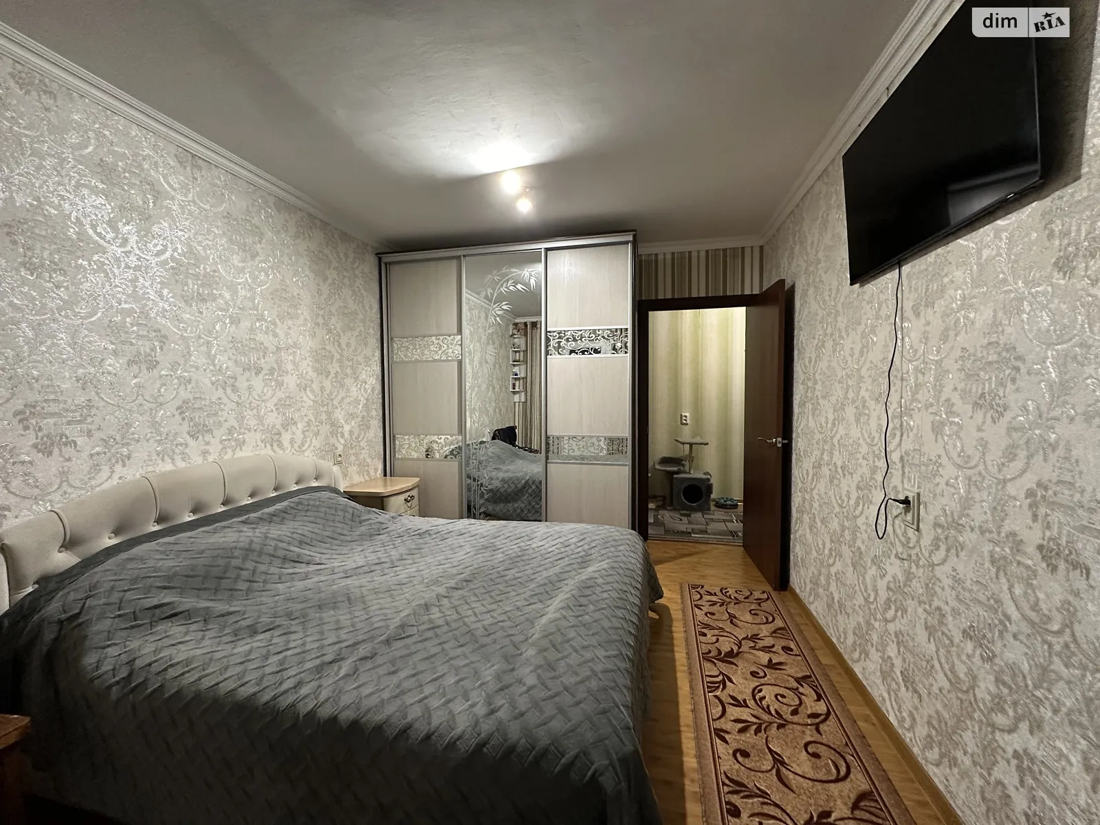 Продается 2-комнатная квартира 43 кв. м в Белой Церкви, цена: 41000 $ - фото 1