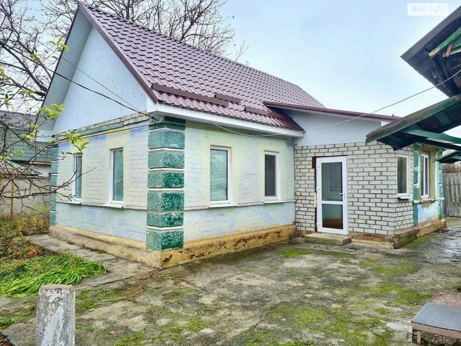 Продается одноэтажный дом 75 кв. м с камином, цена: 35800 $