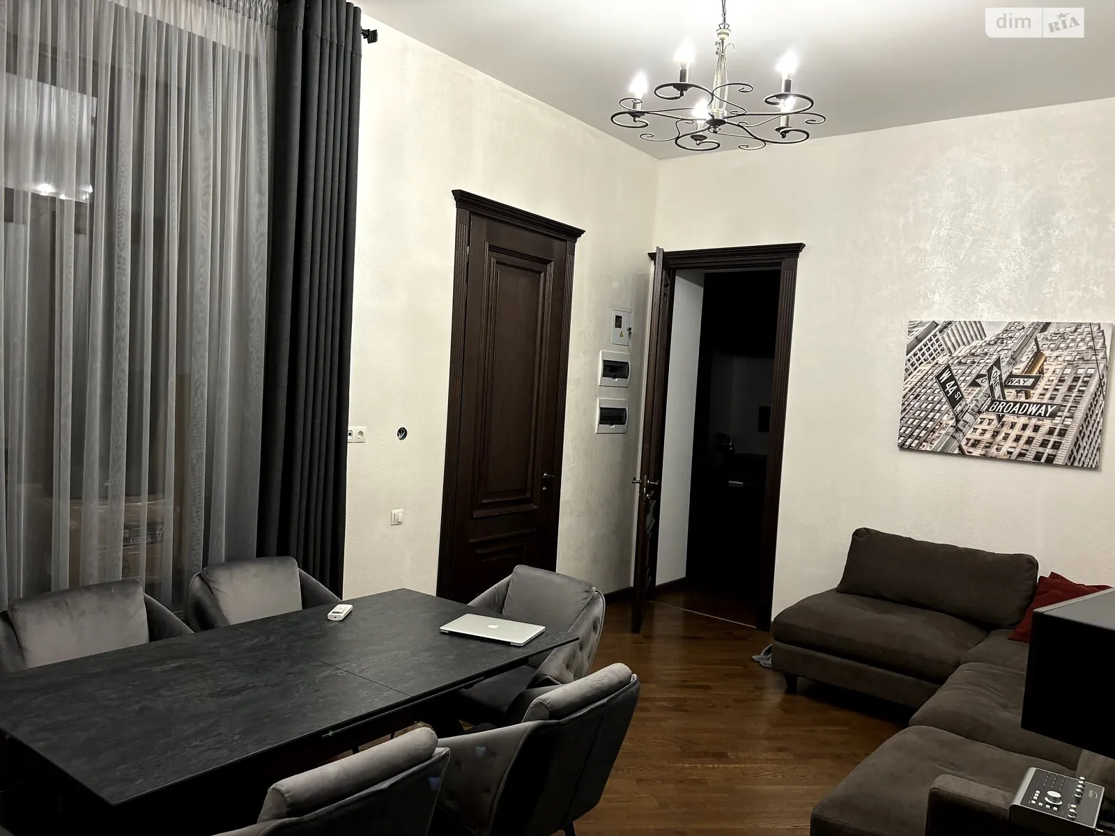 Сдается в аренду 2-комнатная квартира 72 кв. м в Одессе, ул. Канатная