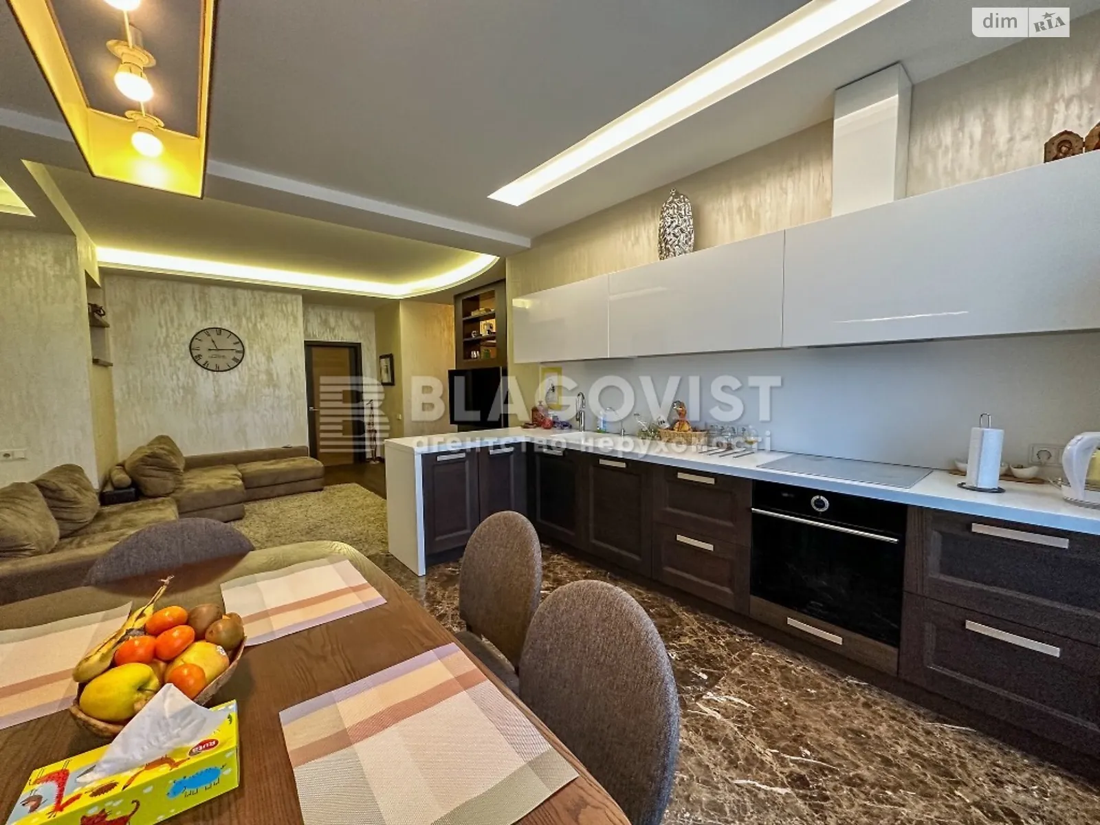 Продается 3-комнатная квартира 100 кв. м в Киеве, ул. Мокрая(Кудряшова)