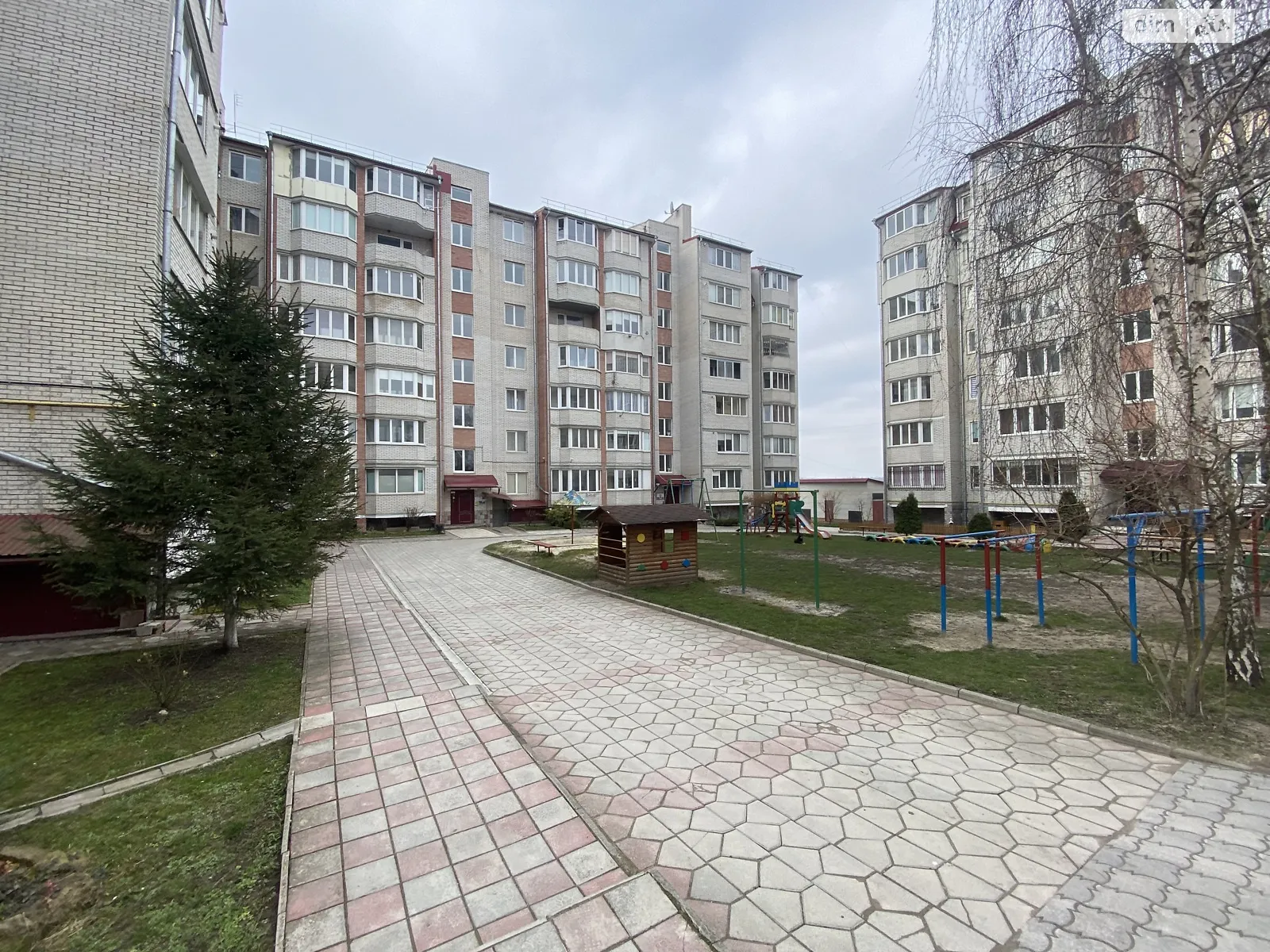 Продается 2-комнатная квартира 72 кв. м в Великой Березовице, цена: 44500 $