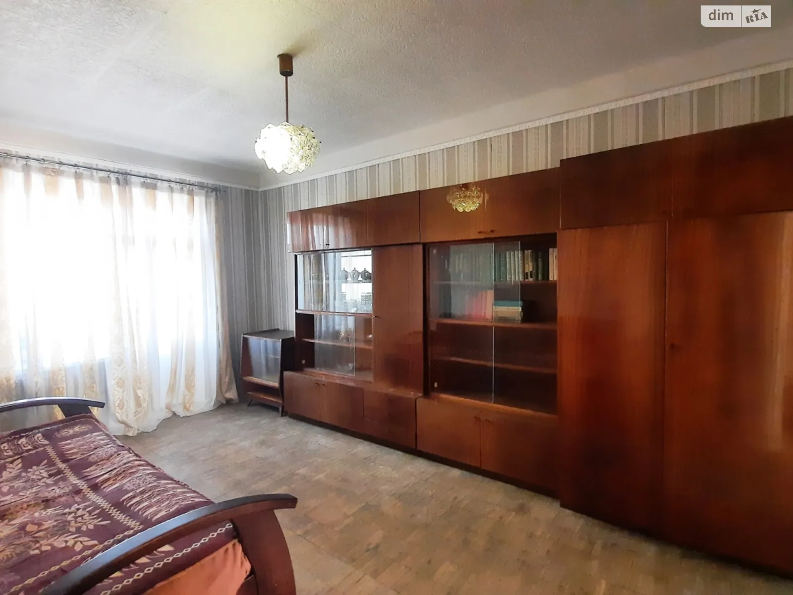 Продается 3-комнатная квартира 59 кв. м в Киеве, просп. Лесной - фото 1