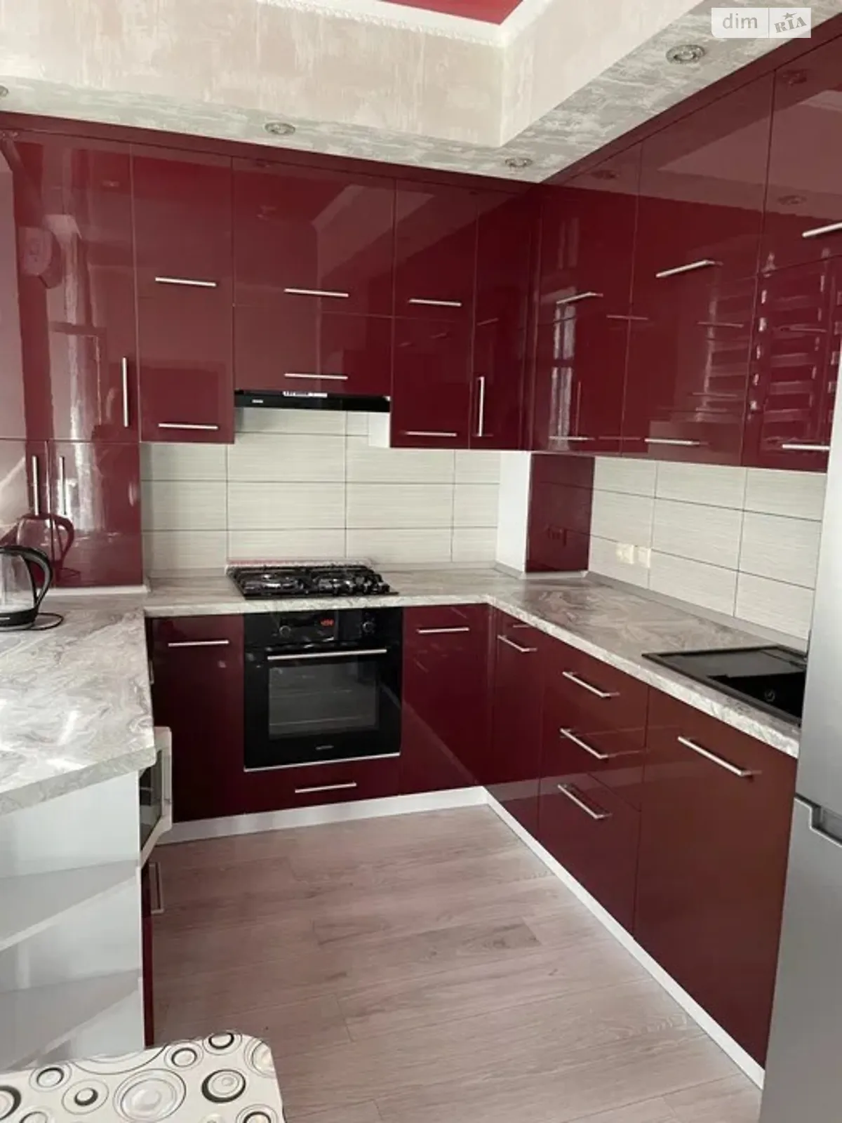 Продается 2-комнатная квартира 58 кв. м в Харькове, цена: 55000 $