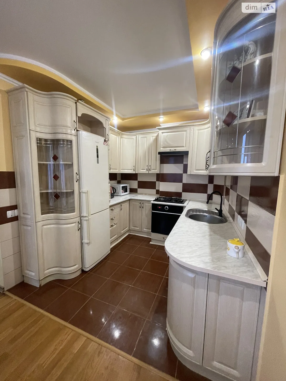 3-кімнатна квартира 66 кв. м у Тернополі, цена: 61500 $ - фото 1