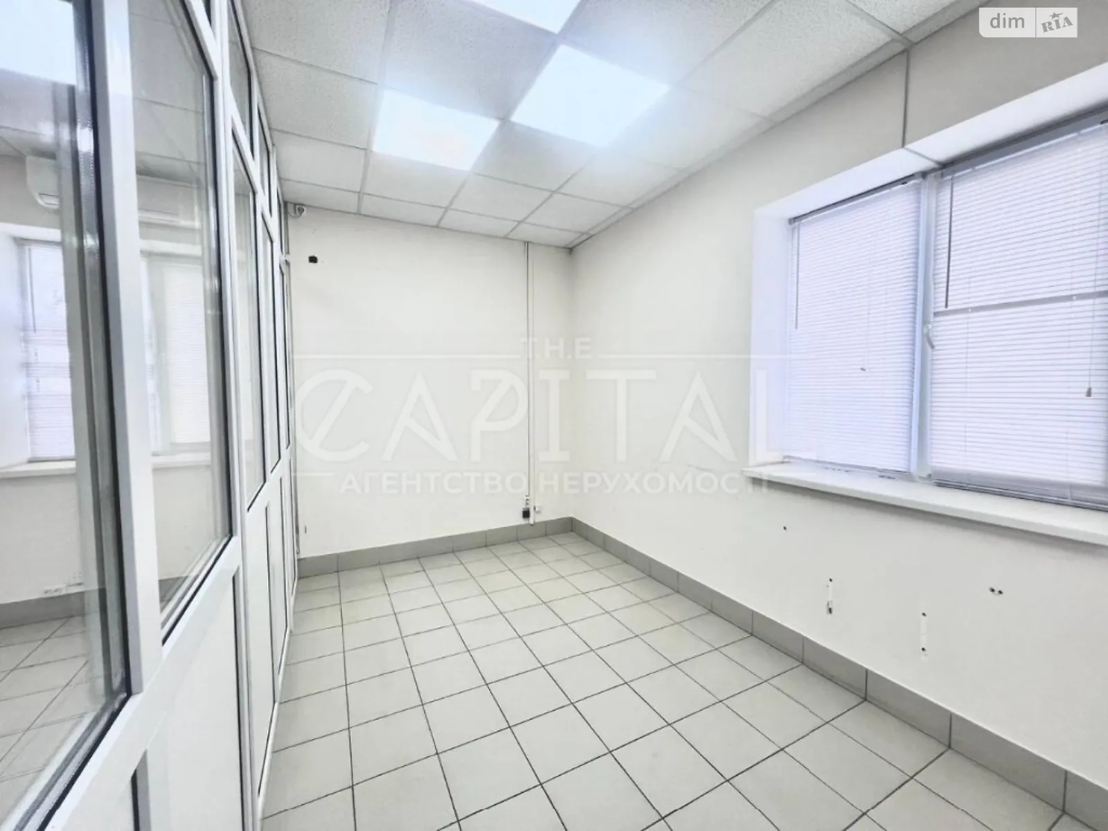 Сдается в аренду офис 171 кв. м в бизнес-центре, цена: 1335 $ - фото 1