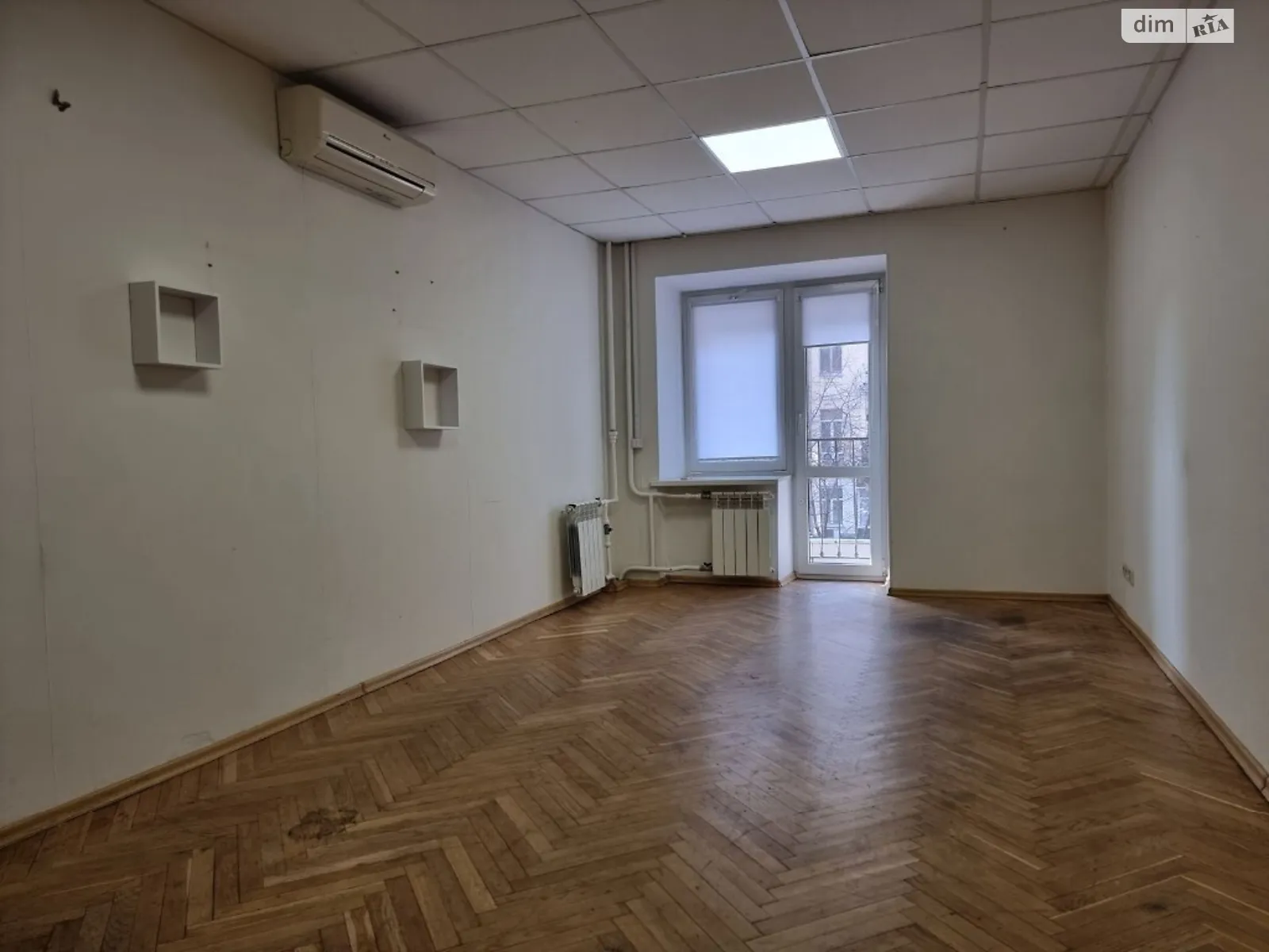 Продается 2-комнатная квартира 60 кв. м в Киеве, ул. Предславинская, 29
