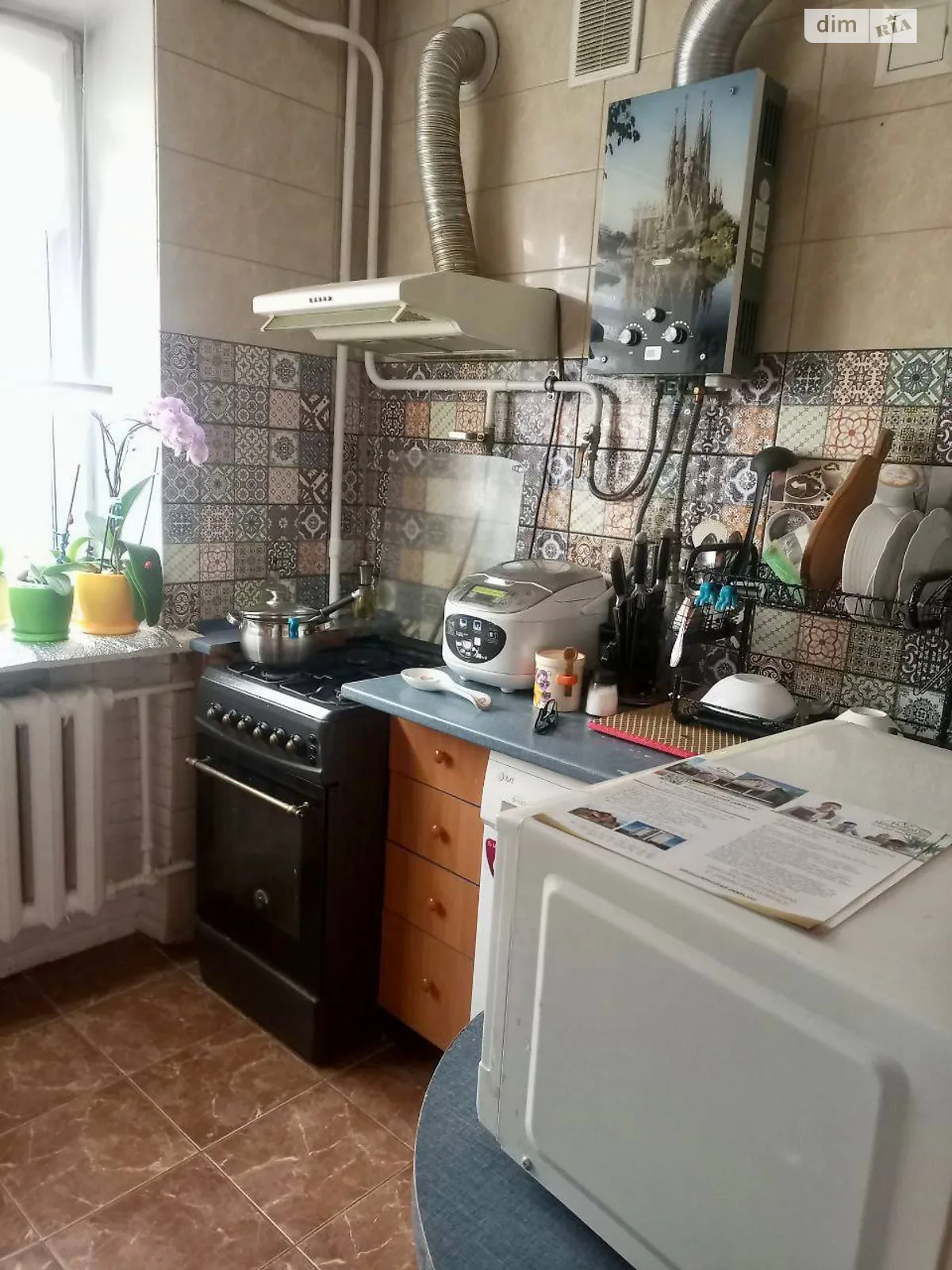 Продается 3-комнатная квартира 60 кв. м в Мене, цена: 27500 $