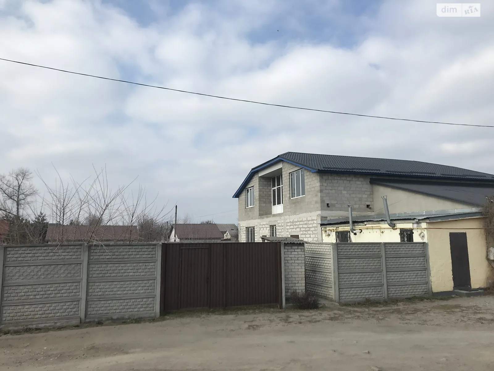 Продається об'єкт сфери послуг 538 кв. м в 2-поверховій будівлі, цена: 180000 $