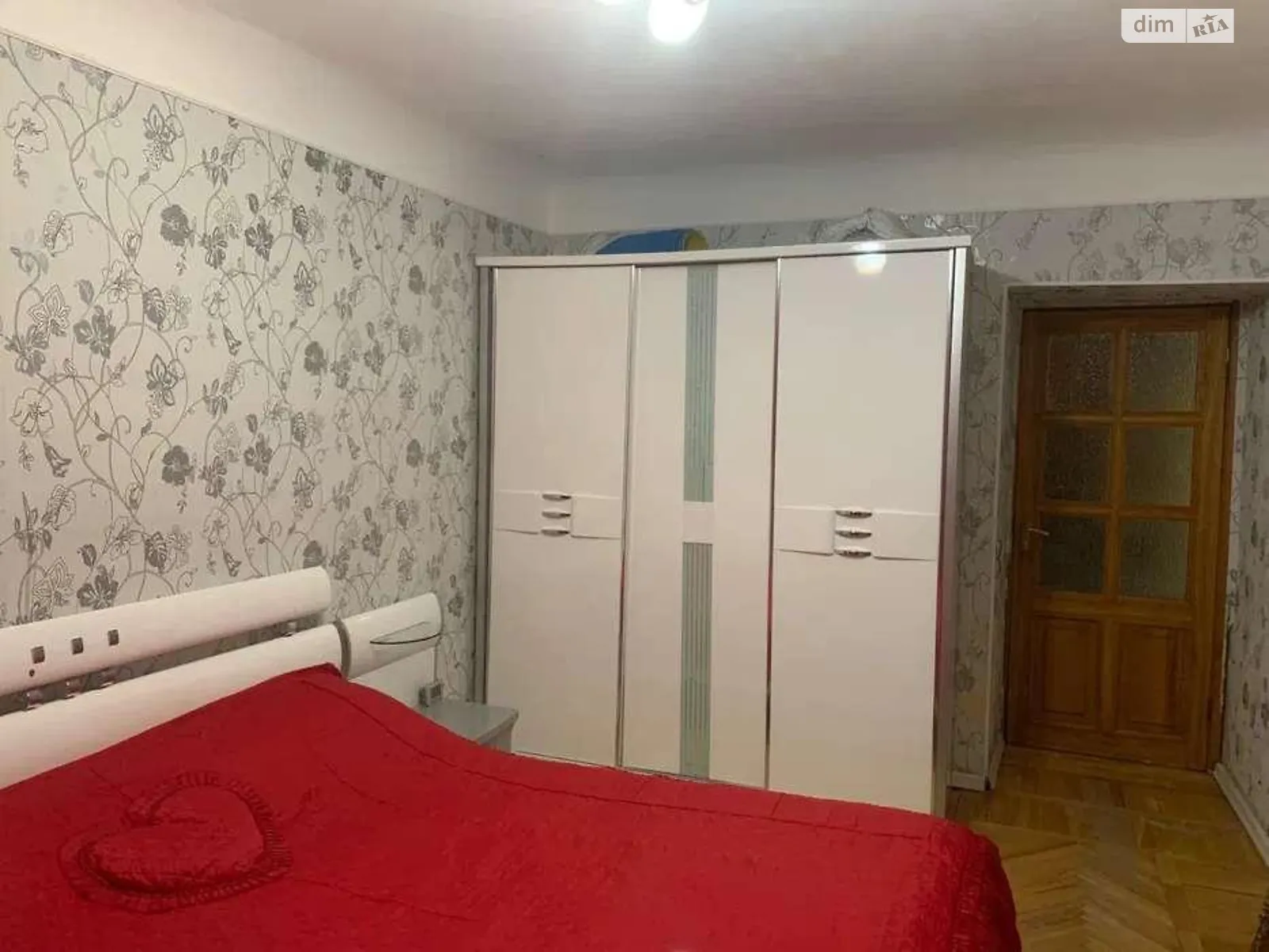 Продается 3-комнатная квартира 74 кв. м в Харькове, ул. 23-го Августа - фото 1