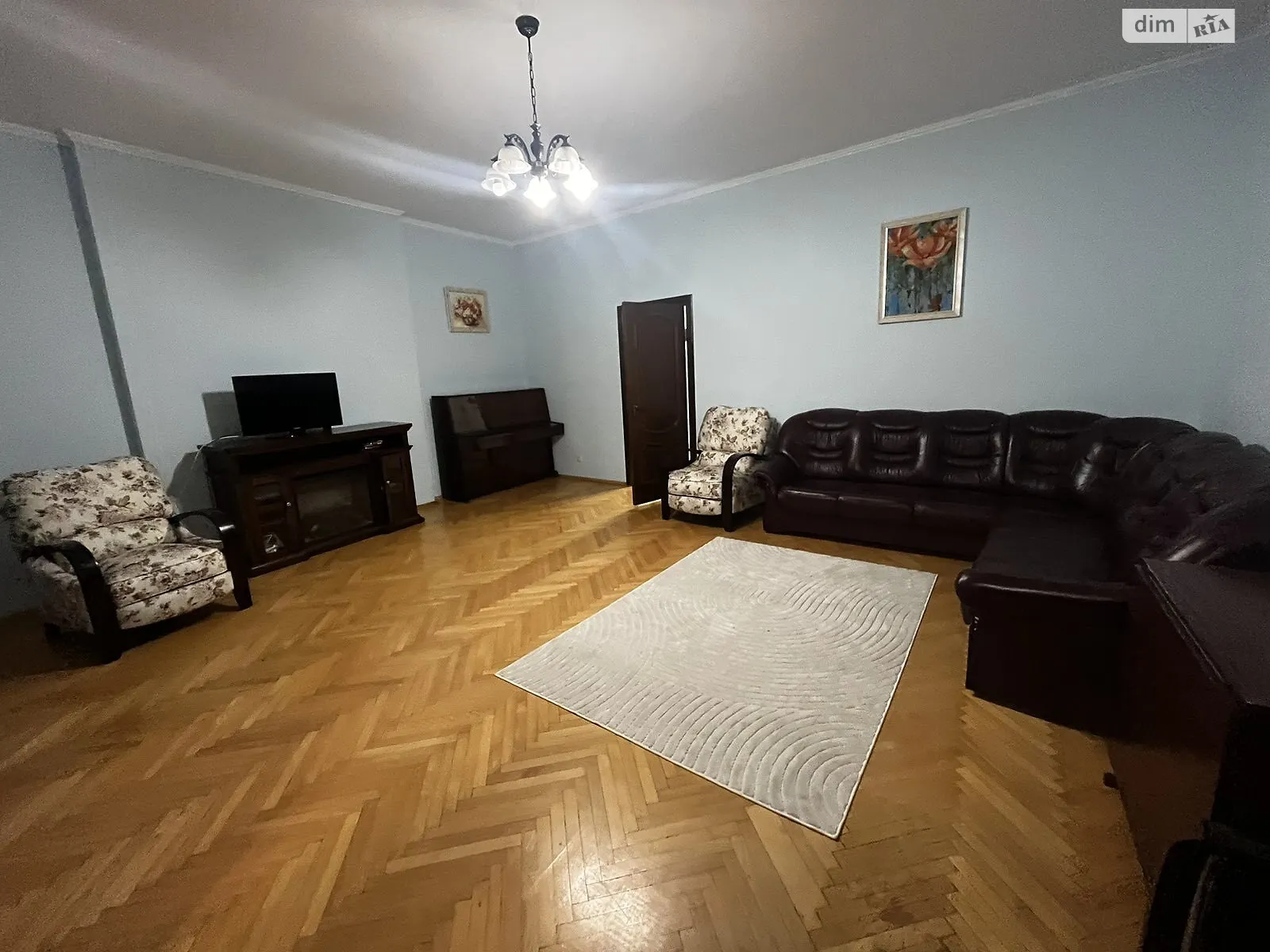 Сдается в аренду 1-комнатная квартира 65 кв. м в Львове - фото 3