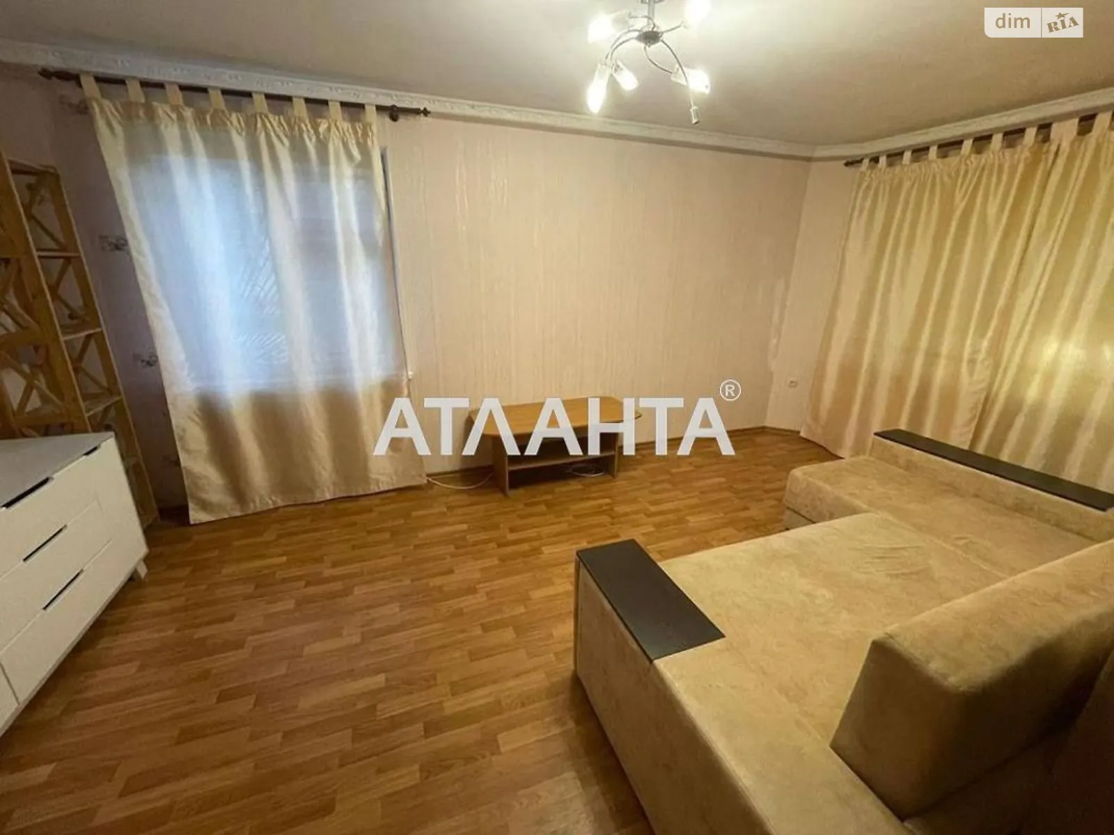 Продається 1-кімнатна квартира 30.2 кв. м у Одесі