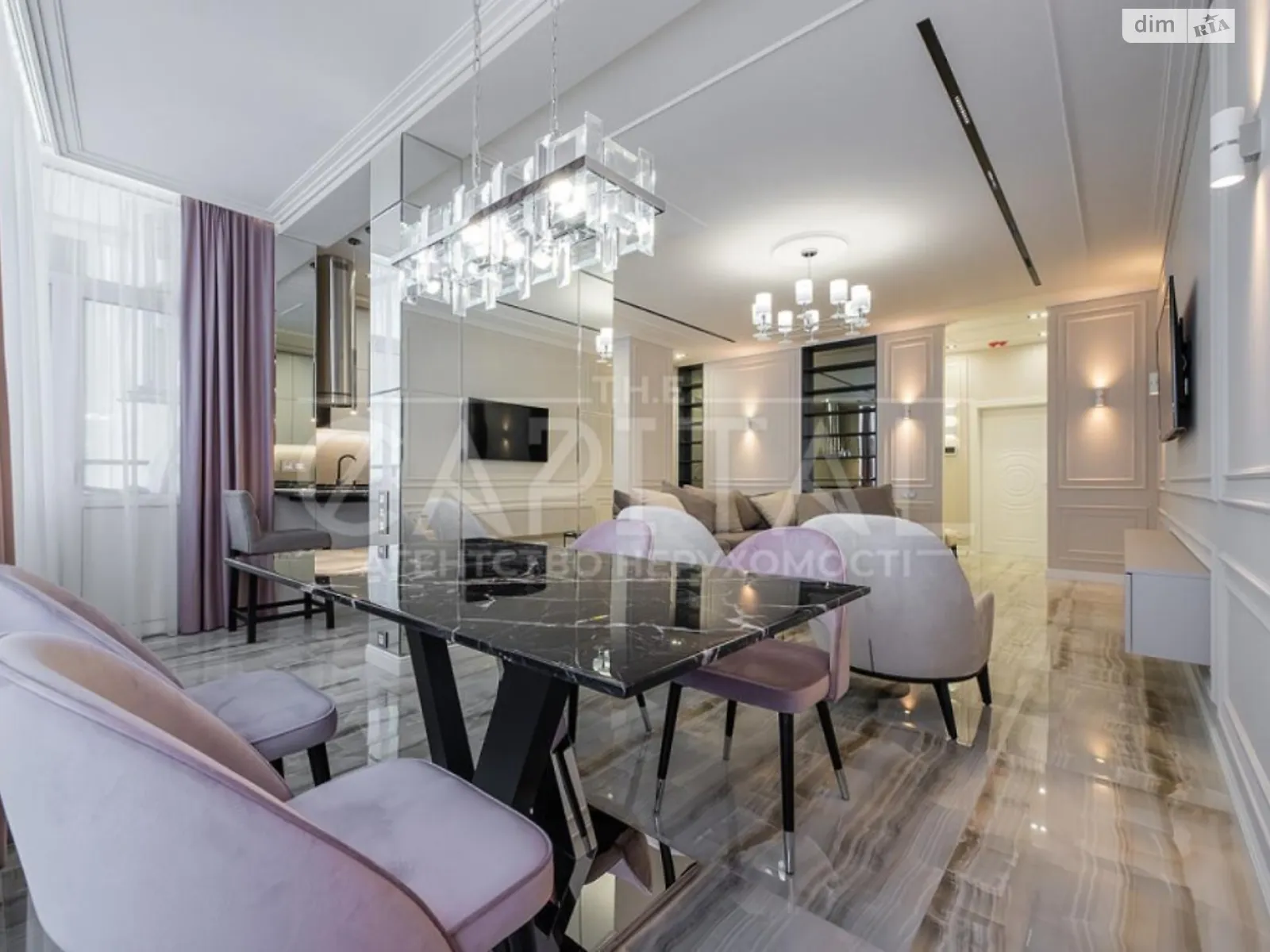 Продается 2-комнатная квартира 80 кв. м в Киеве