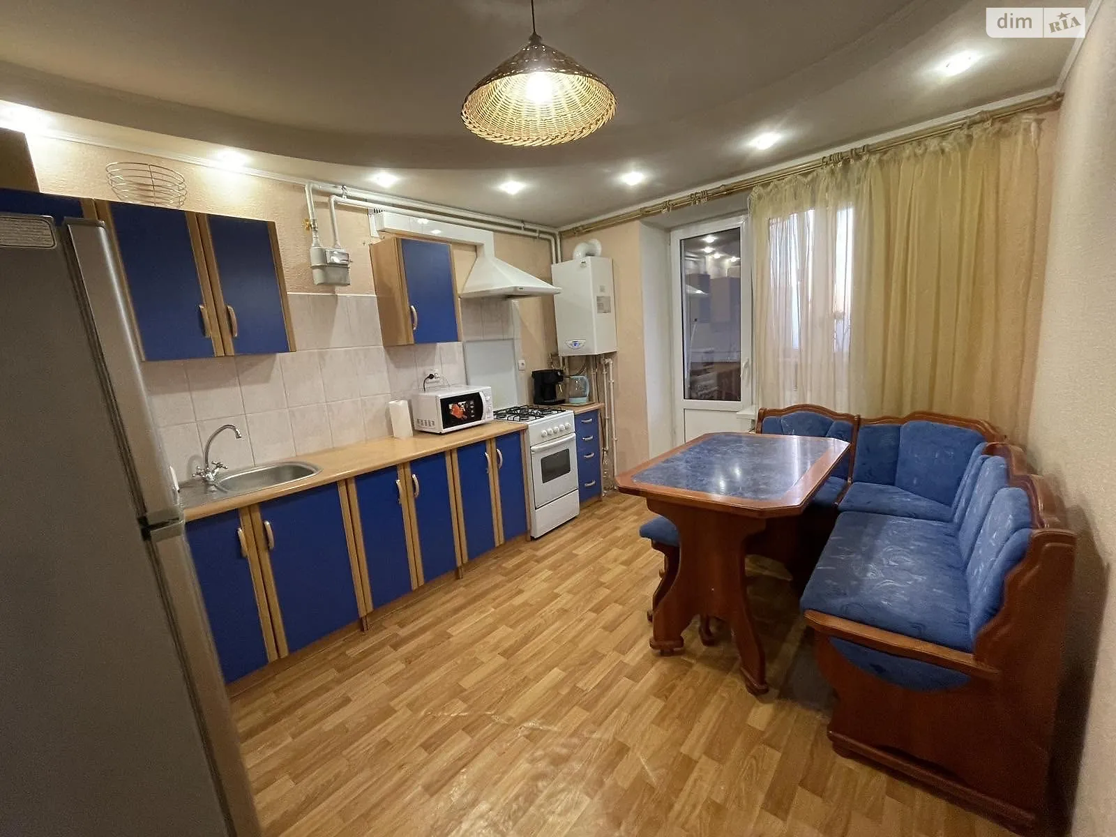 Сдается в аренду 1-комнатная квартира 38 кв. м в Виннице, ул. Андрея Первозванного, 4А