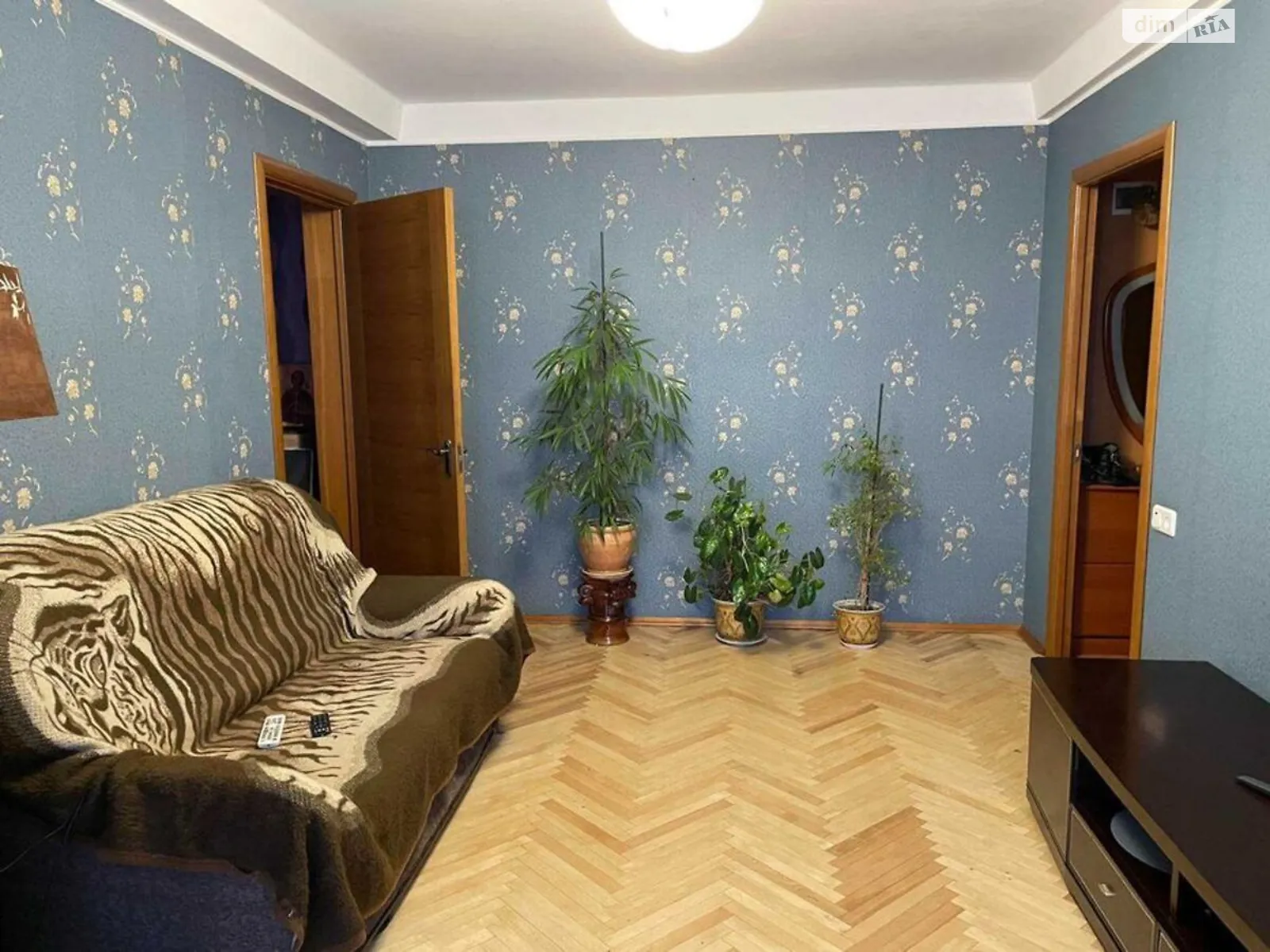 Продается 3-комнатная квартира 51 кв. м в Киеве, ул. Преображенская, 40 - фото 1