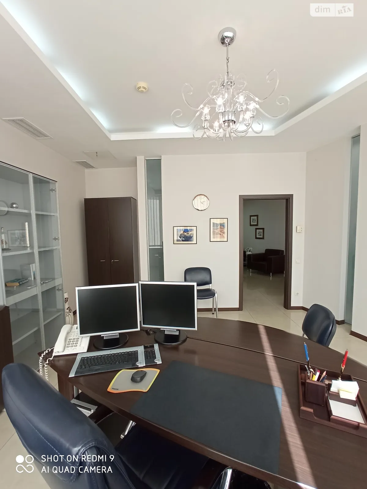 Продается офис 63 кв. м в бизнес-центре - фото 2