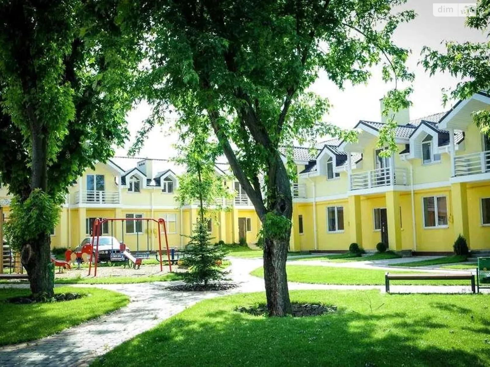 Продається будинок 2 поверховий 124 кв. м з ділянкою, цена: 65000 $