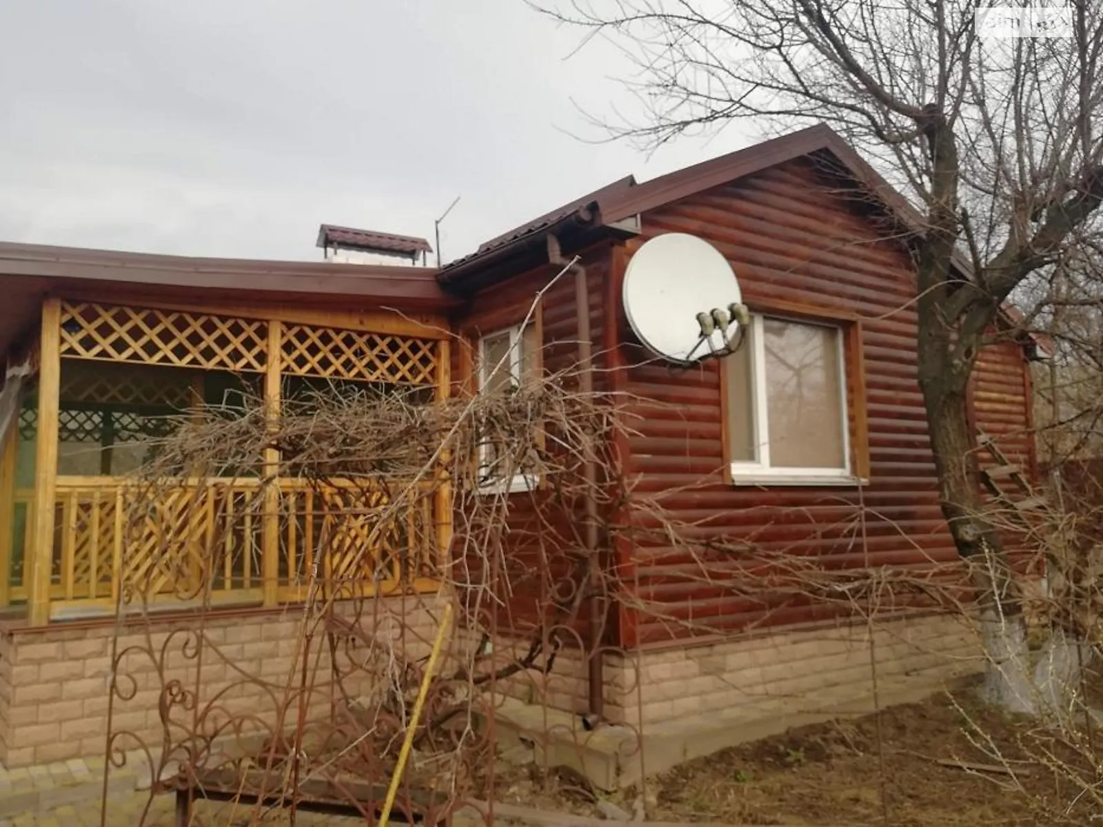 Продається одноповерховий будинок 93 кв. м з каміном, цена: 70000 $