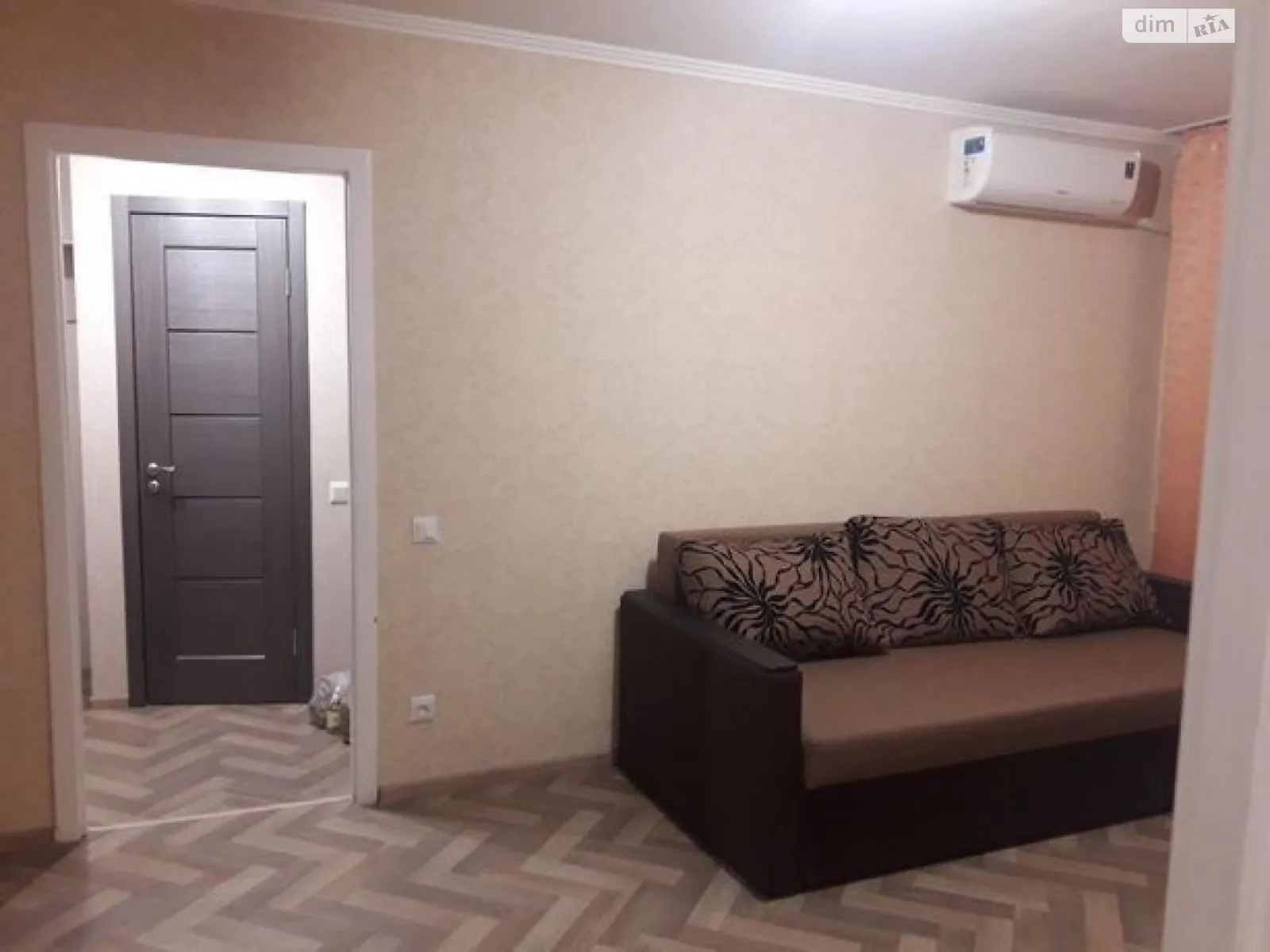 Продается 2-комнатная квартира 44 кв. м в Днепре, просп. Хмельницкого Богдана