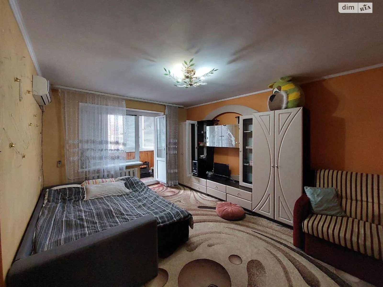Продается 1-комнатная квартира 36 кв. м в Полтаве - фото 1