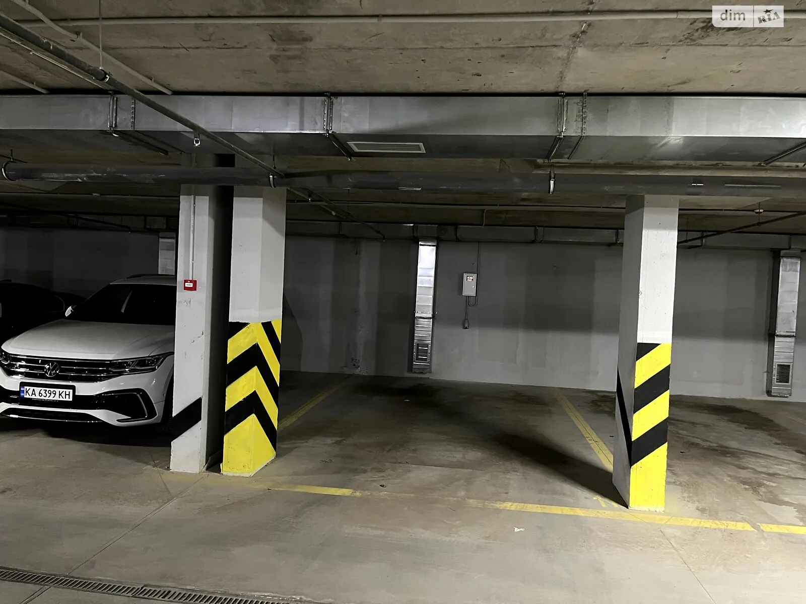 Продается подземный паркинг под легковое авто на 19.3 кв. м - фото 2