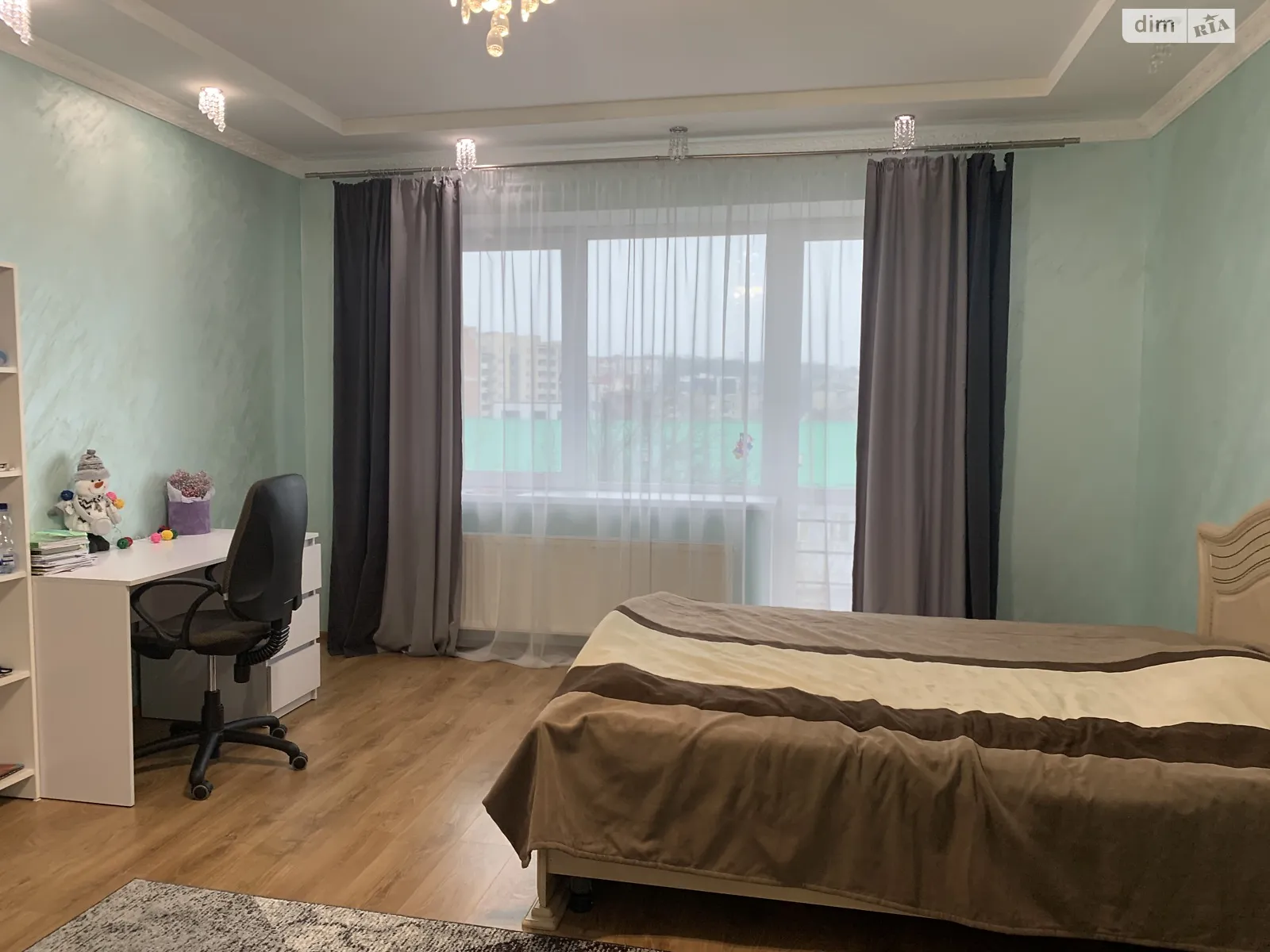 3-кімнатна квартира 85 кв. м у Тернополі, цена: 350 $