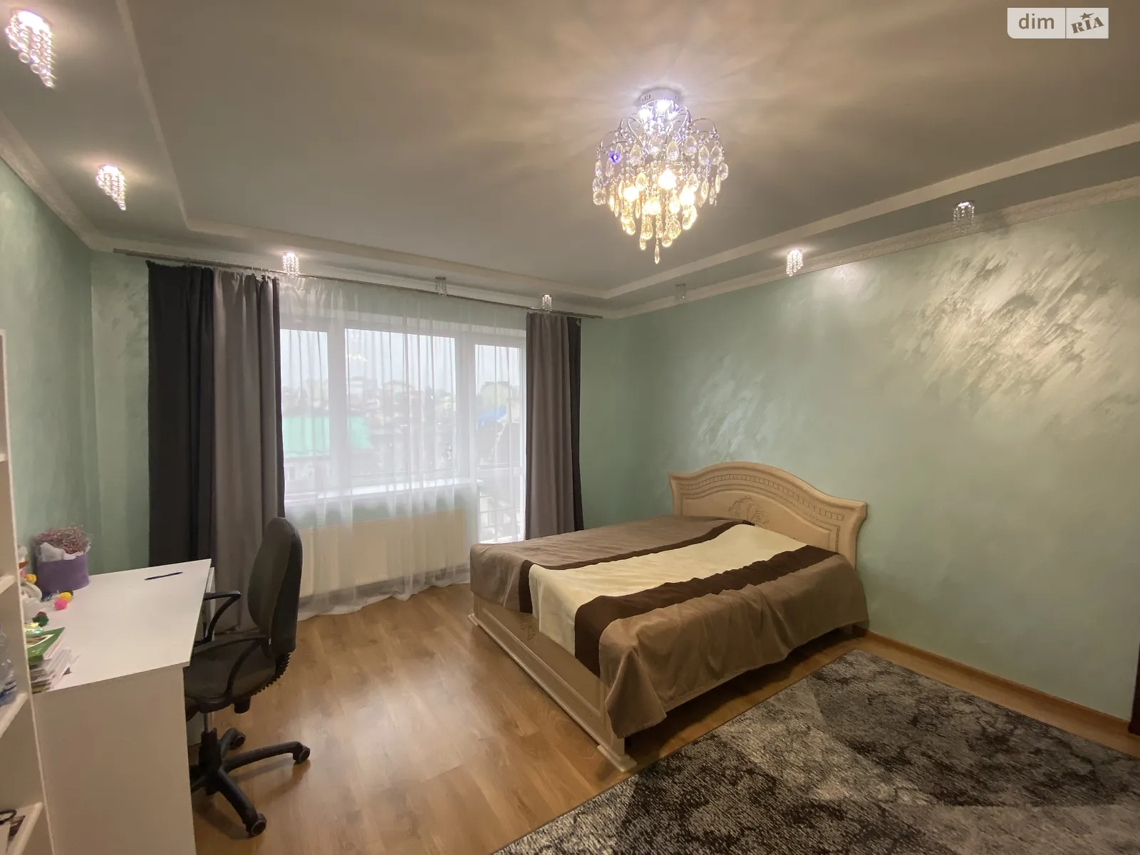 3-комнатная квартира 85 кв. м в Тернополе, цена: 350 $