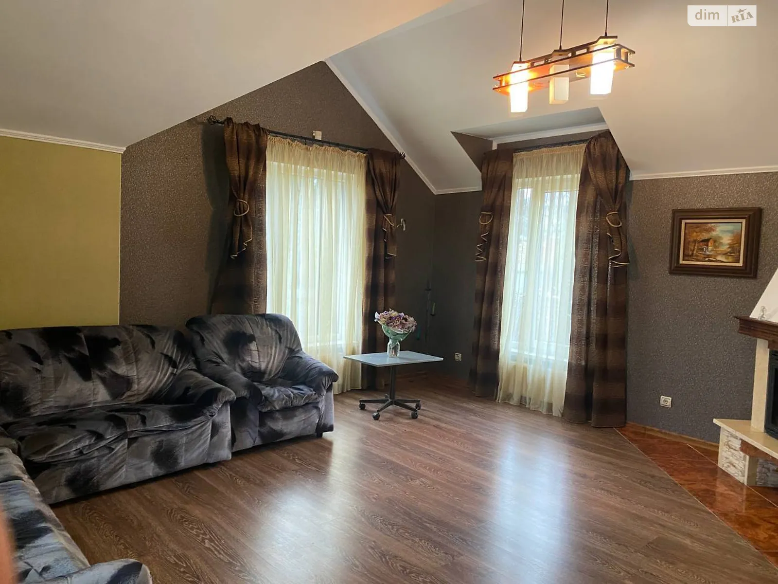 Продається будинок 2 поверховий 220 кв. м з гаражем, цена: 165000 $ - фото 1