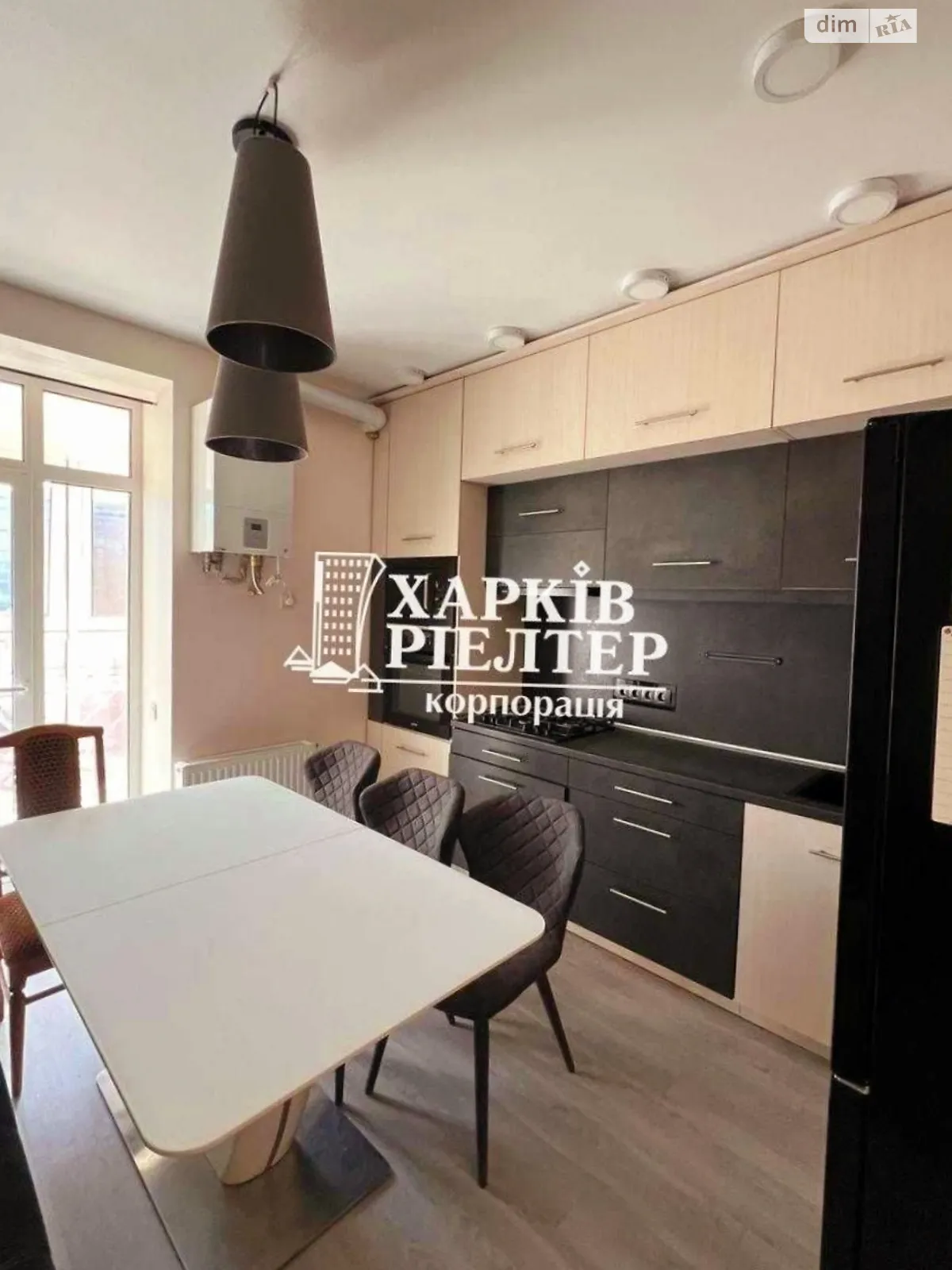 Продается 1-комнатная квартира 48 кв. м в Харькове, ул. Клочковская, 190А - фото 1