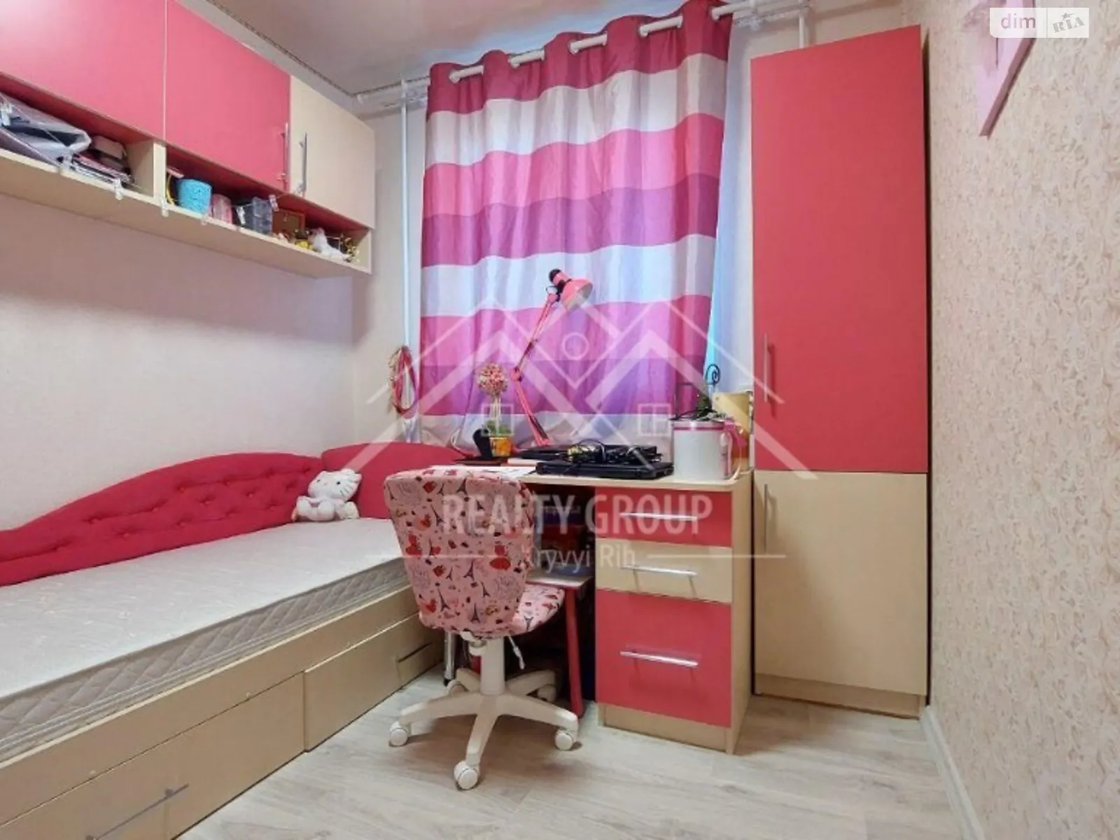 Продается 3-комнатная квартира 63 кв. м в Кривом Роге, цена: 17200 $