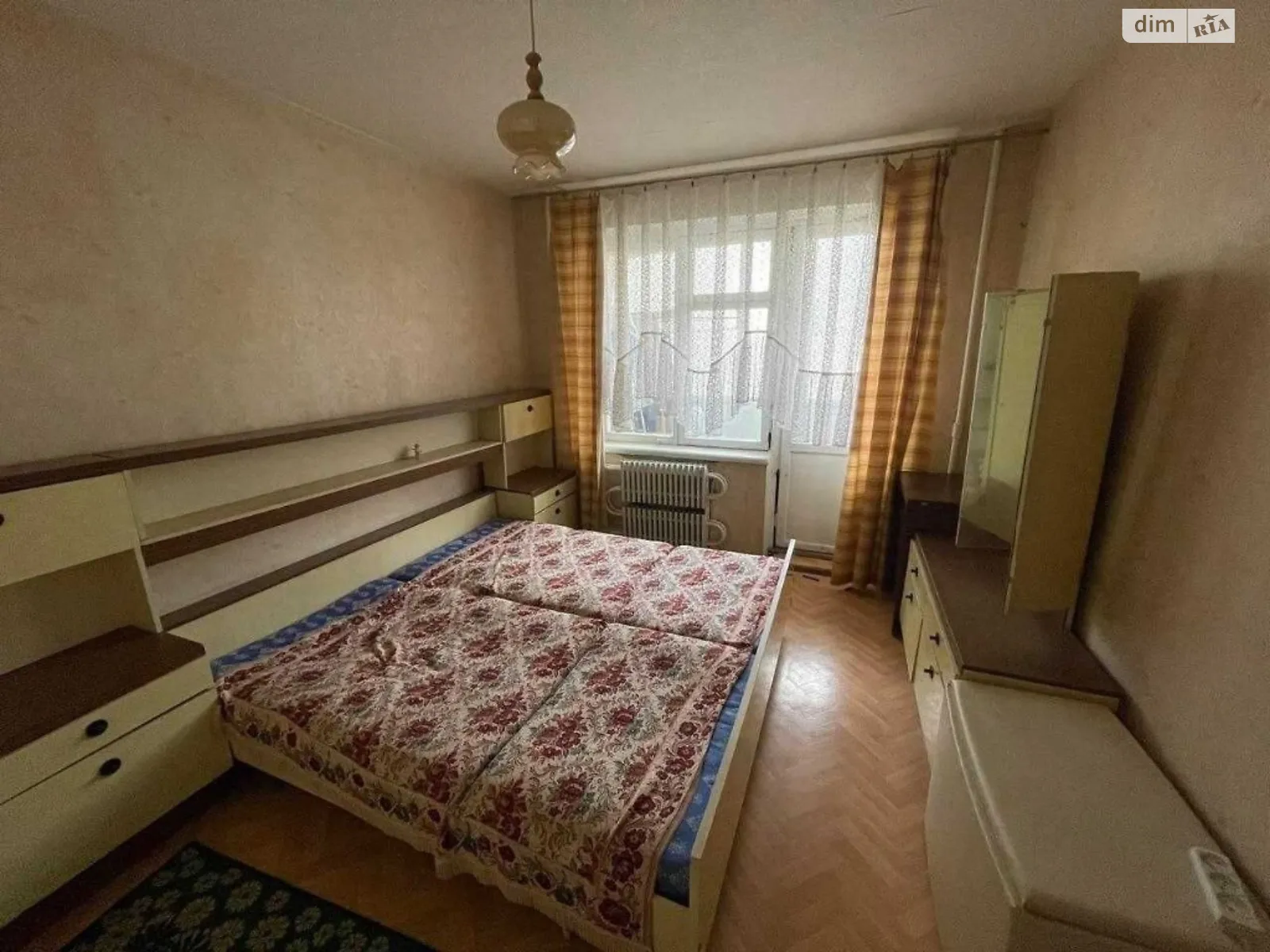 Продается 2-комнатная квартира 55 кв. м в Днепре, просп. Науки(Гагарина) - фото 1