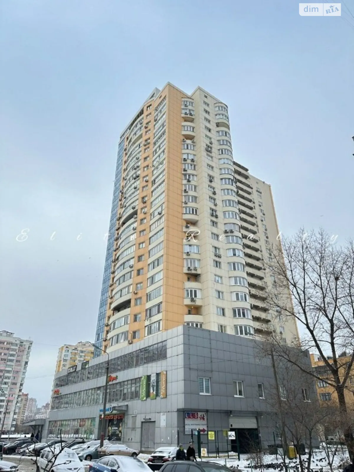 Продается 2-комнатная квартира 115 кв. м в Киеве, просп. Петра Григоренко, 23