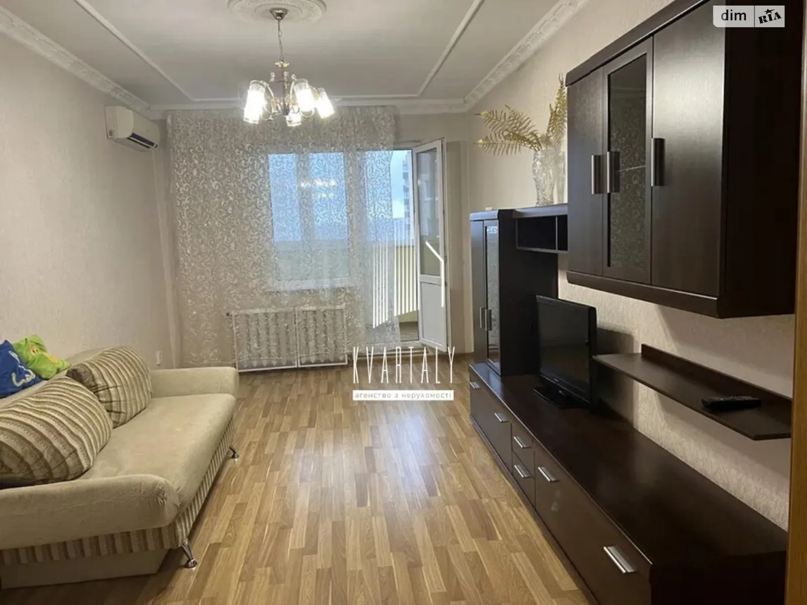 Здається в оренду 3-кімнатна квартира 90 кв. м у Києві