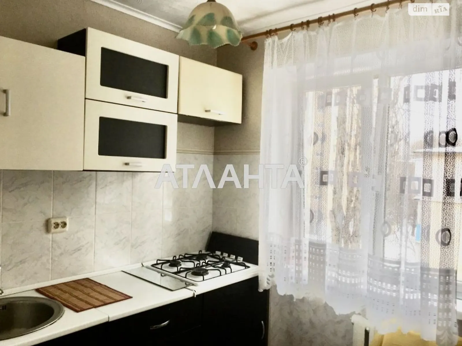 Продается 2-комнатная квартира 44 кв. м в Одессе, ул. Космонавтов