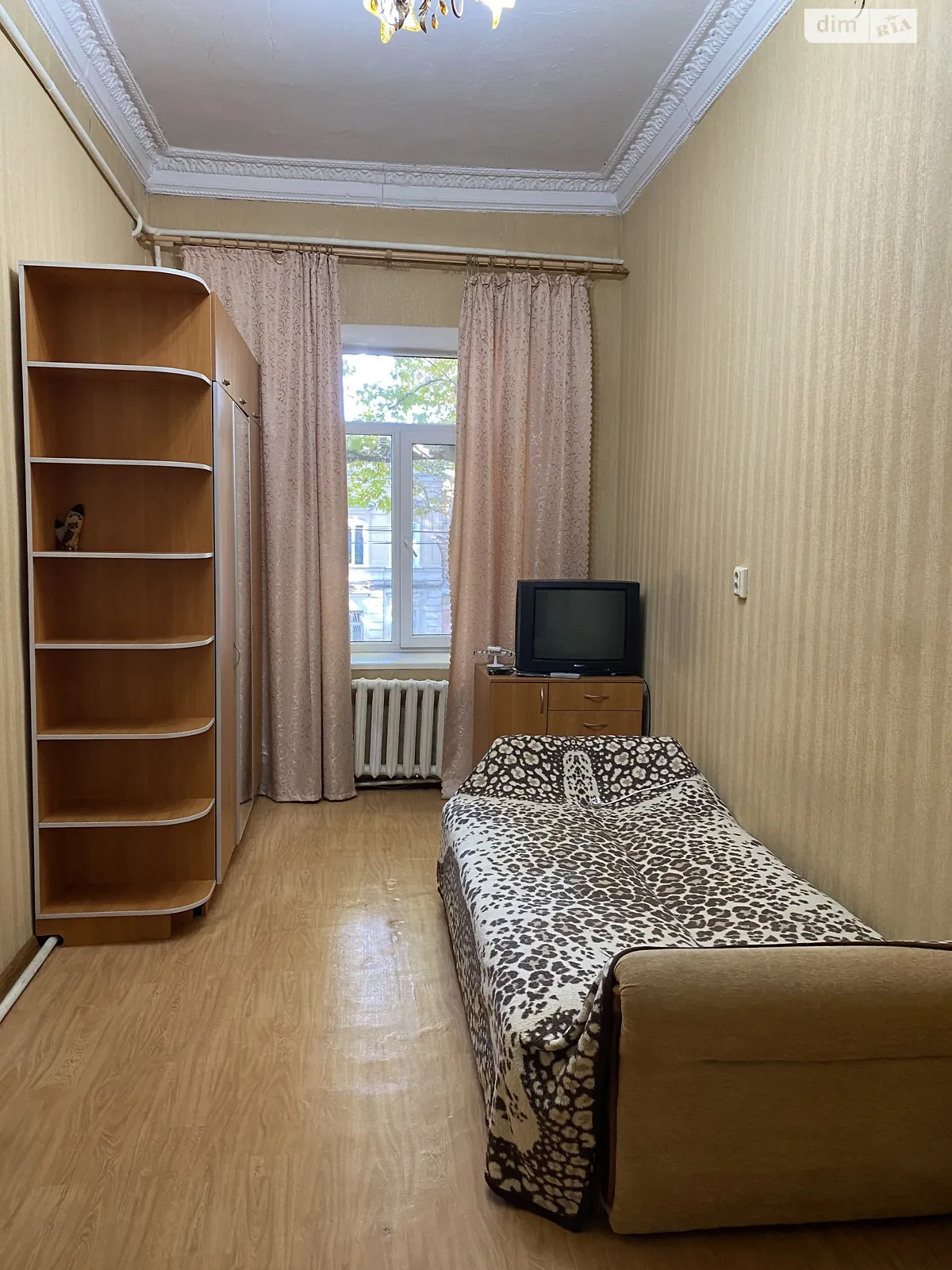 Сдается в аренду комната 100 кв. м в Одессе, цена: 3000 грн
